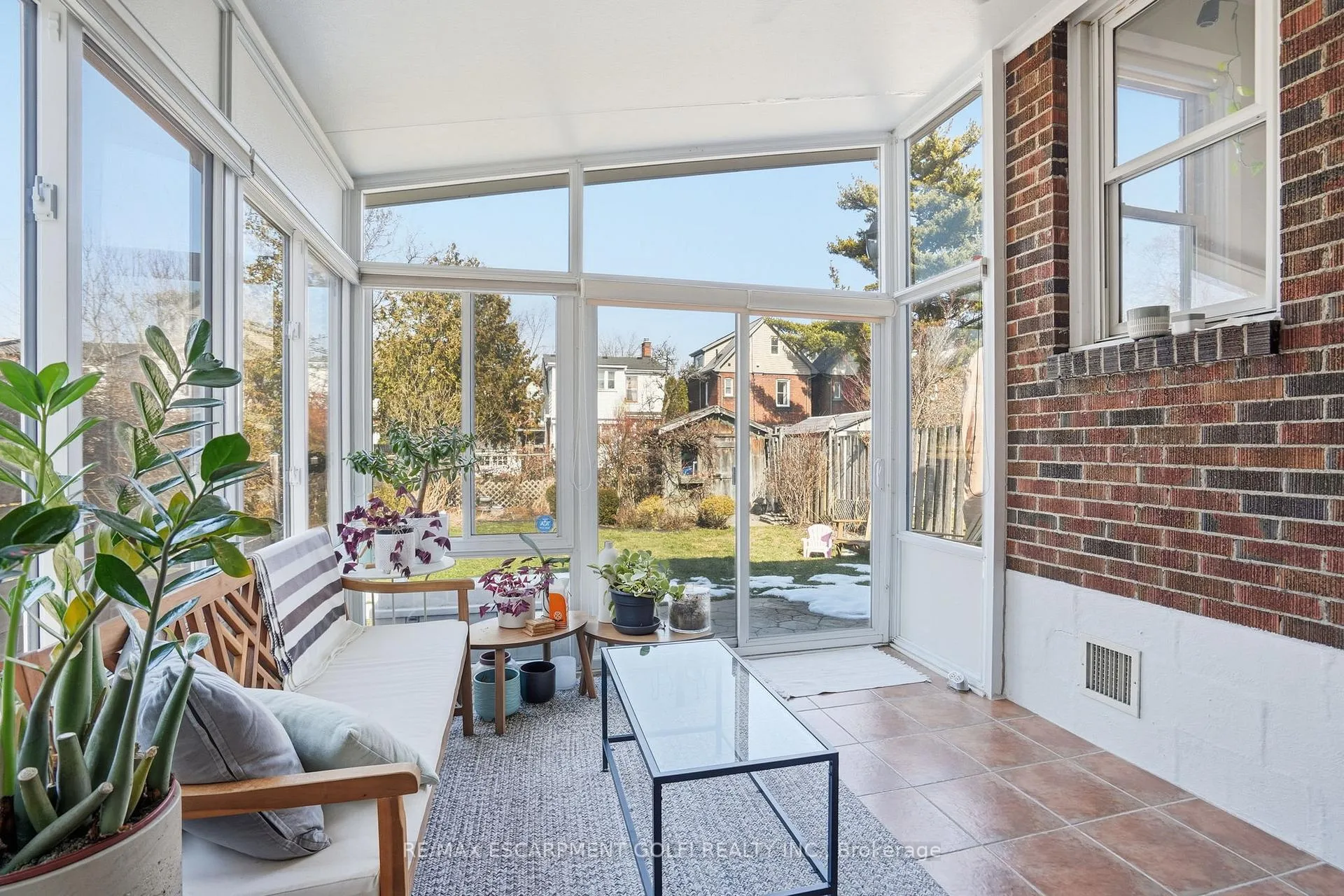 Photo 25 of 256 Stanley Avenue, Hamilton, Kirkendall — HOMEH