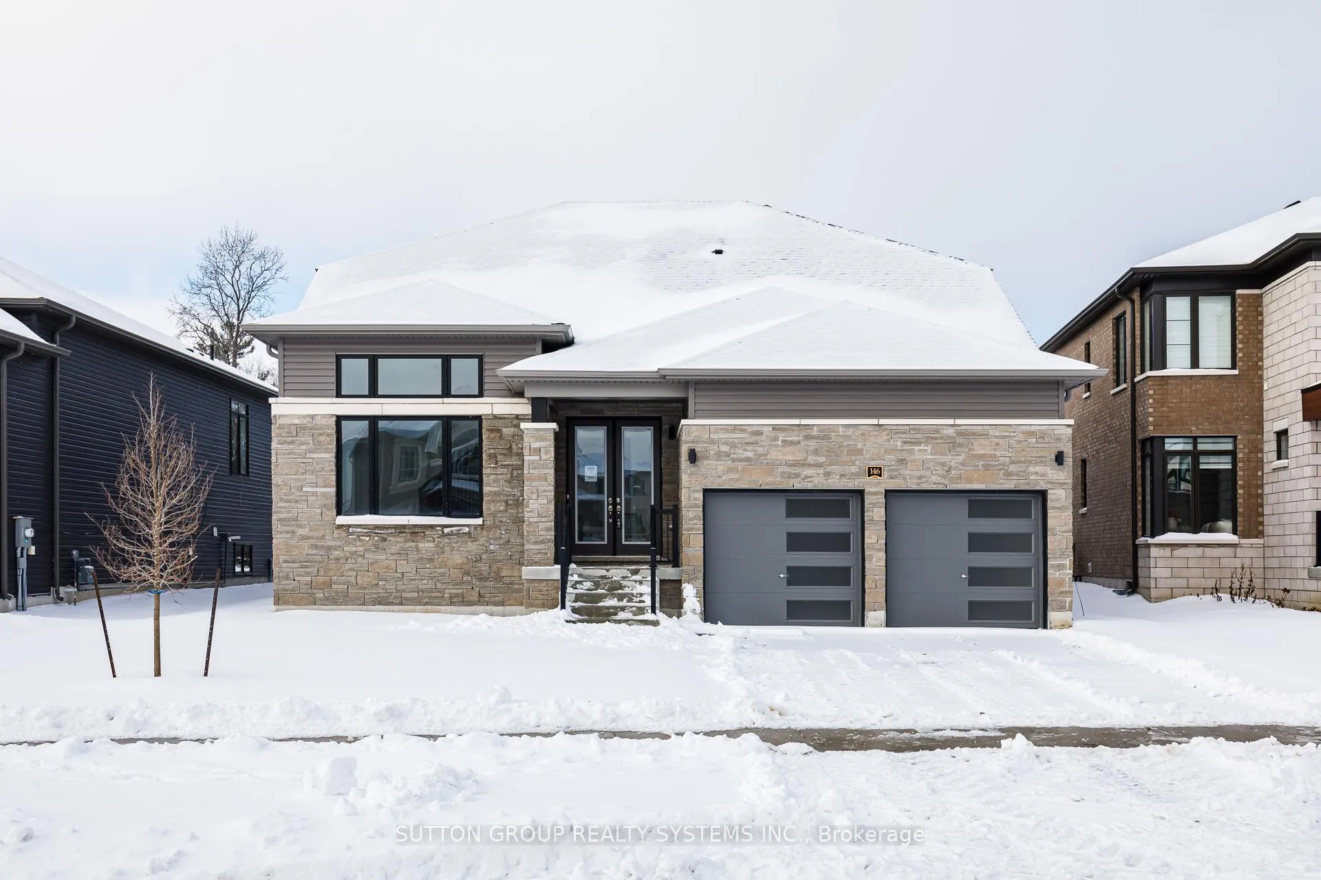 Photo of 146 Roseanne Circle