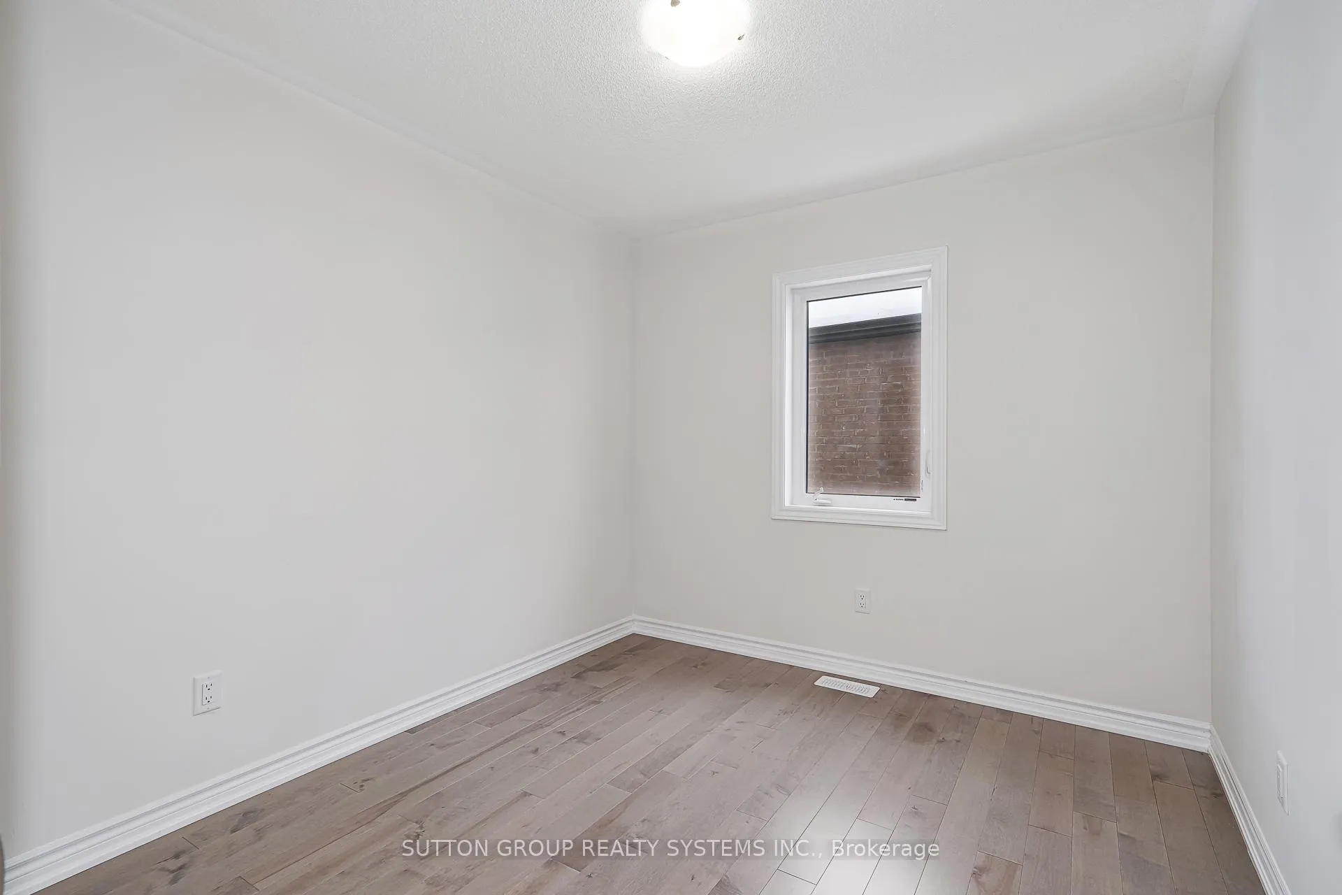 Photo 20 of 146 Roseanne Circle, Wasaga Beach — HOMEH