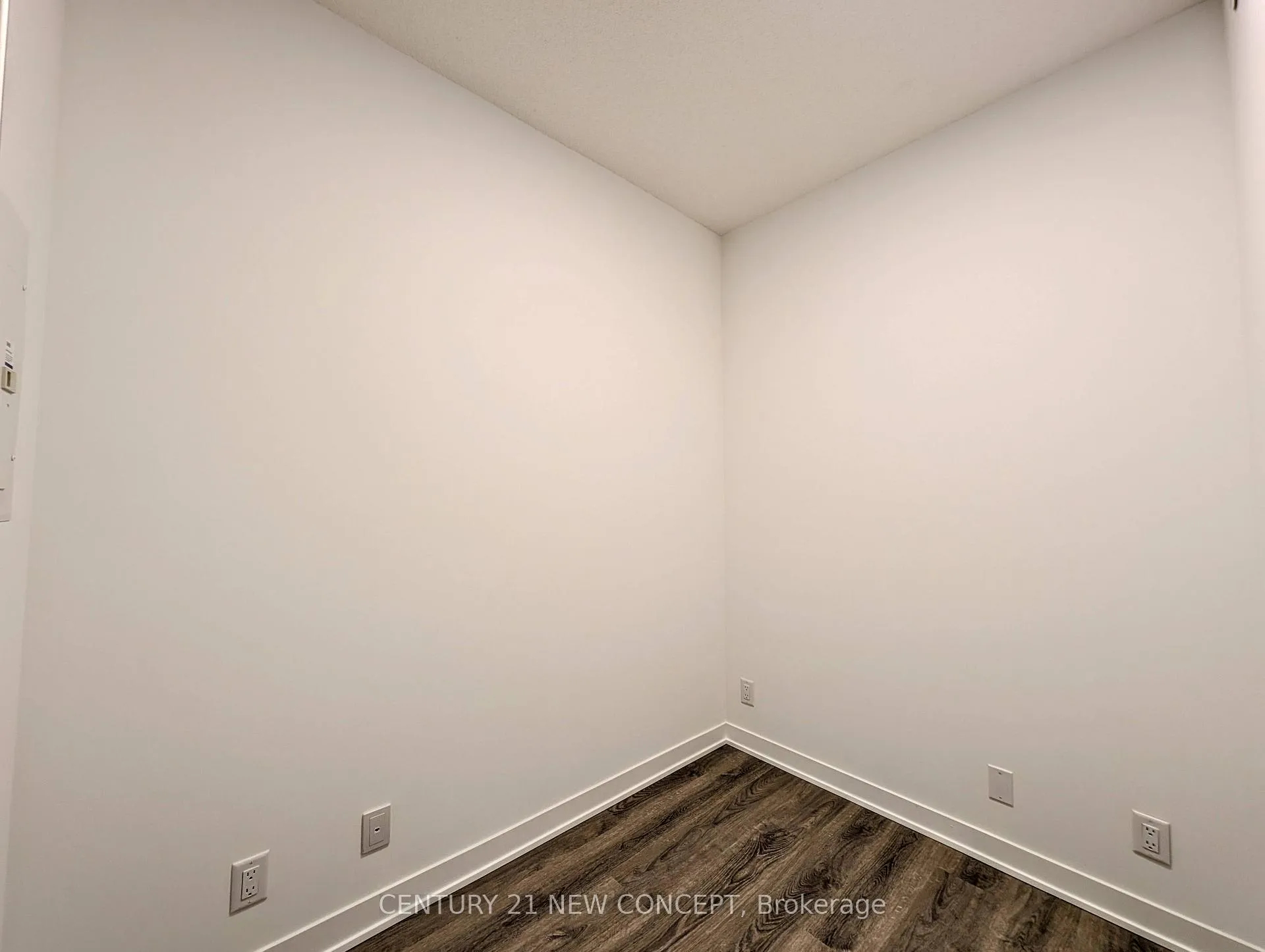 Photo 9 of Unit 1807, 180 Front Street E, Toronto, Moss Park — HOMEH