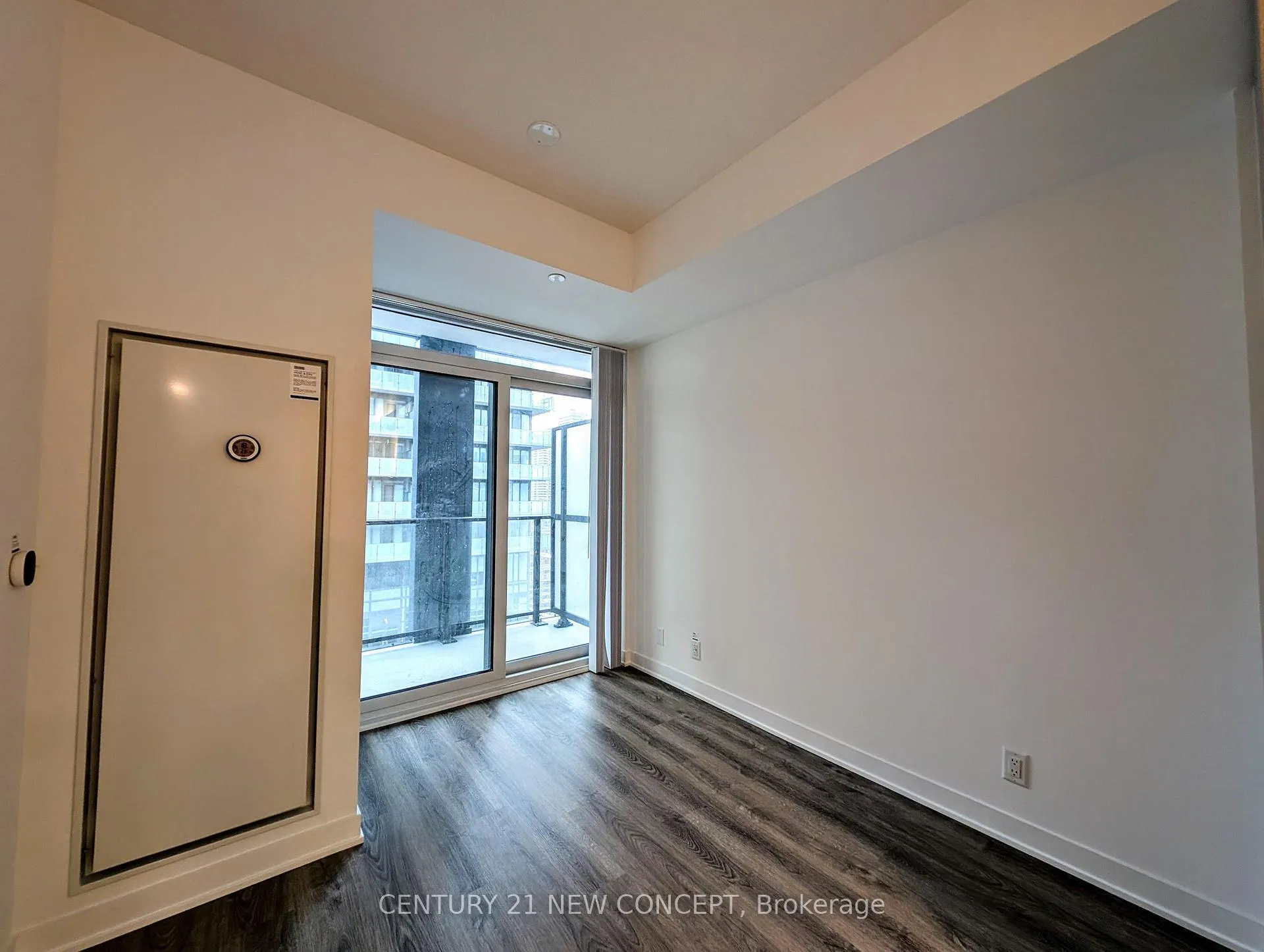 Photo 11 of Unit 1807, 180 Front Street E, Toronto, Moss Park — HOMEH