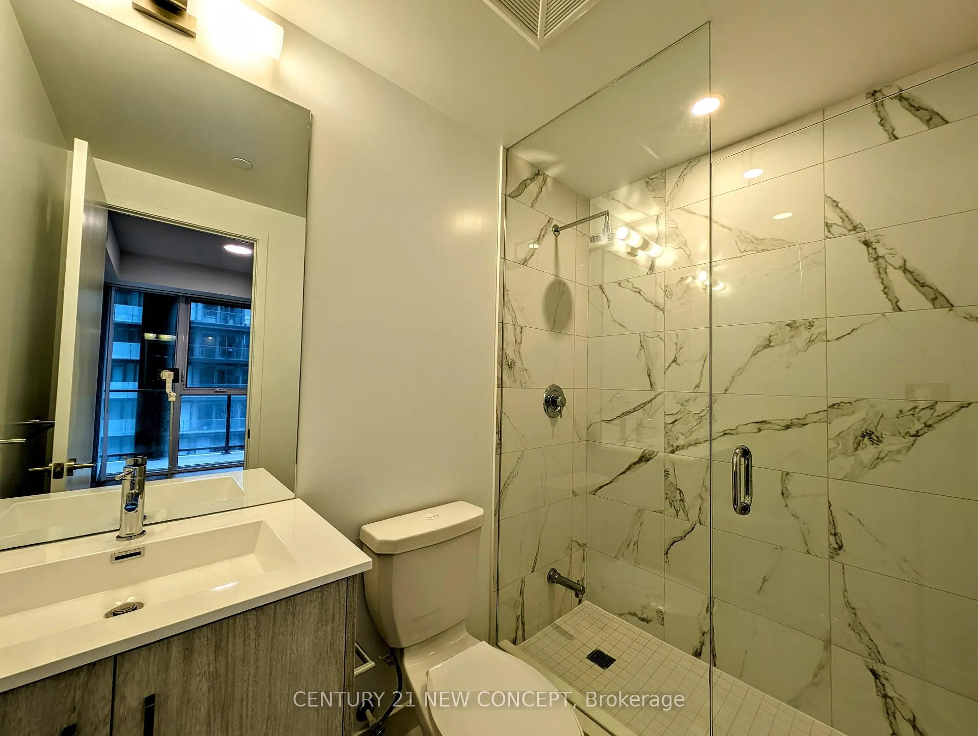 Photo 13 of Unit 1807, 180 Front Street E, Toronto, Moss Park — HOMEH