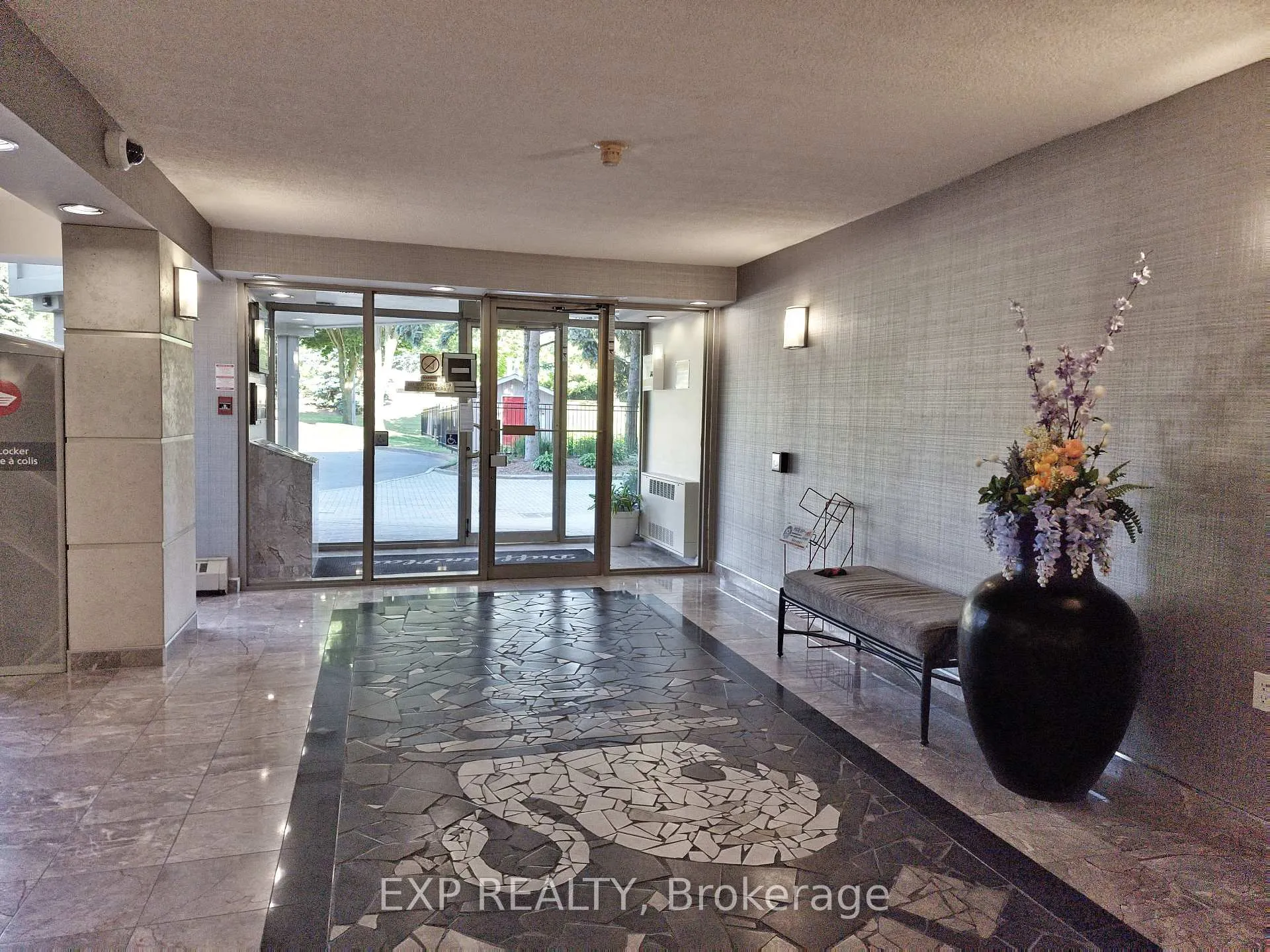 Photo 4 of Unit 410, 5100 Dorchester Road, Niagara Falls, Morrison — HOMEH