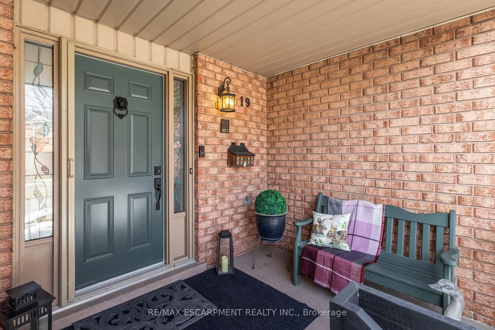 Photo 5 of Unit 19, 1205 Lamb's Court, Burlington, Brant — HOMEH