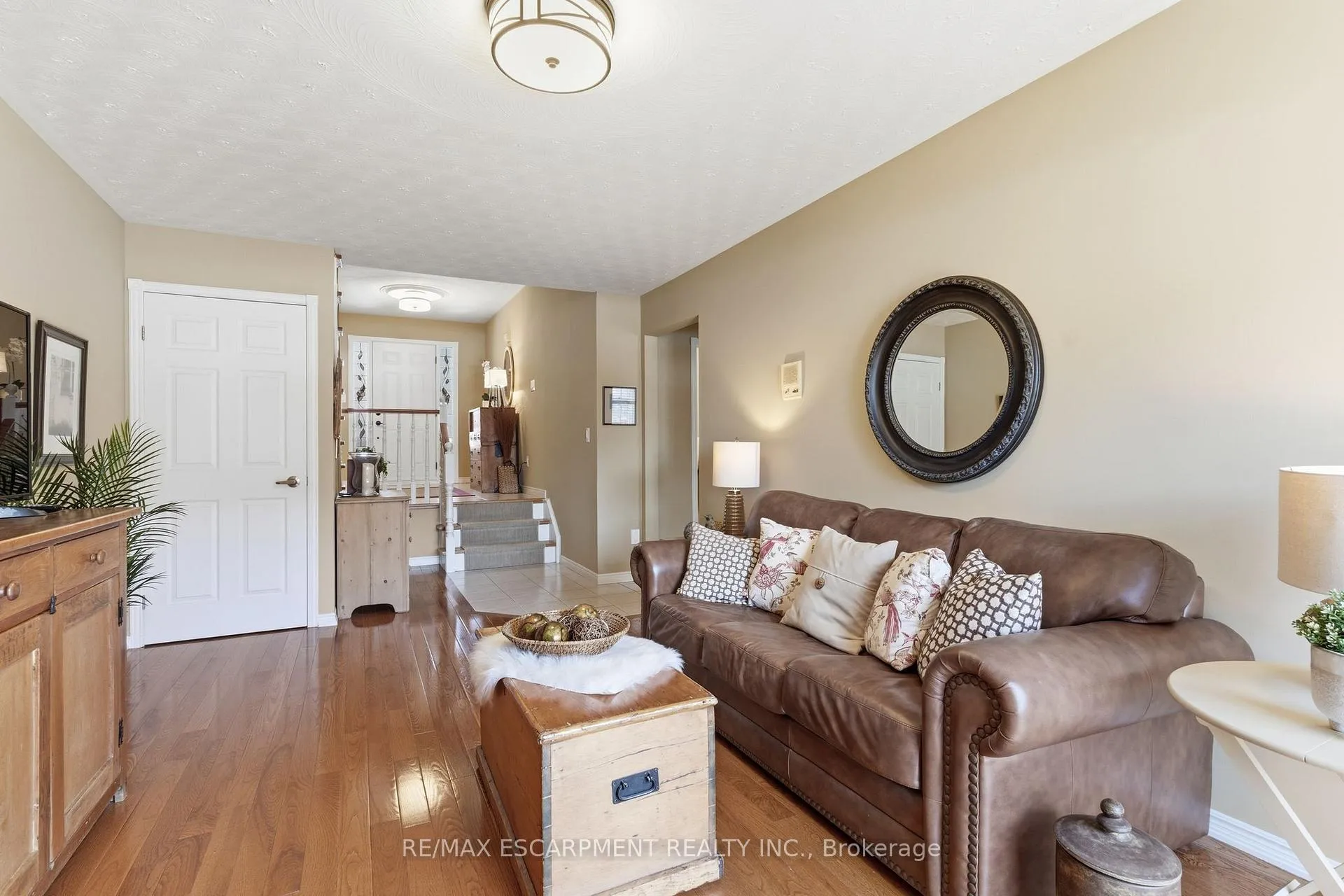 Photo 10 of Unit 19, 1205 Lamb's Court, Burlington, Brant — HOMEH