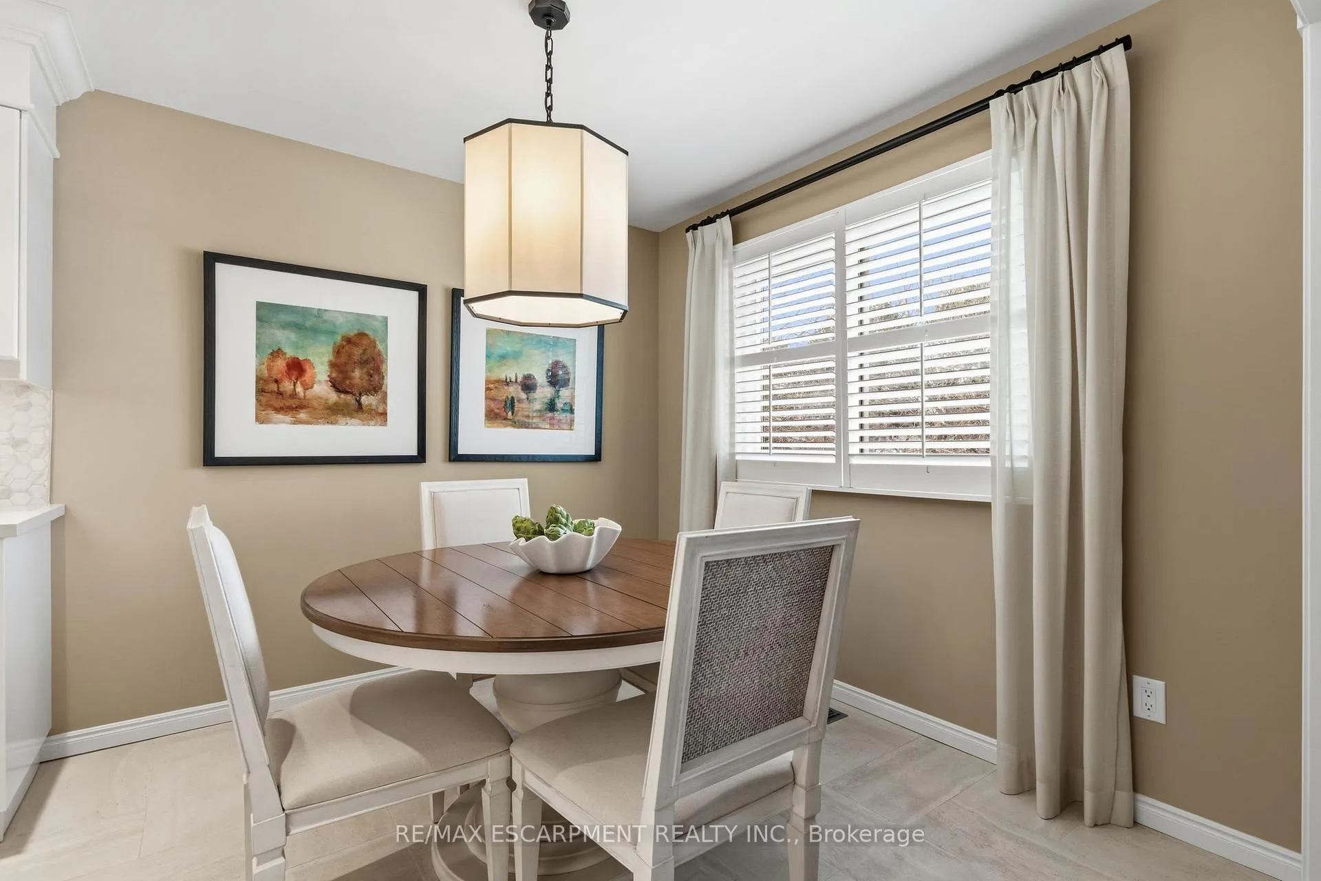 Photo 23 of Unit 19, 1205 Lamb's Court, Burlington, Brant — HOMEH