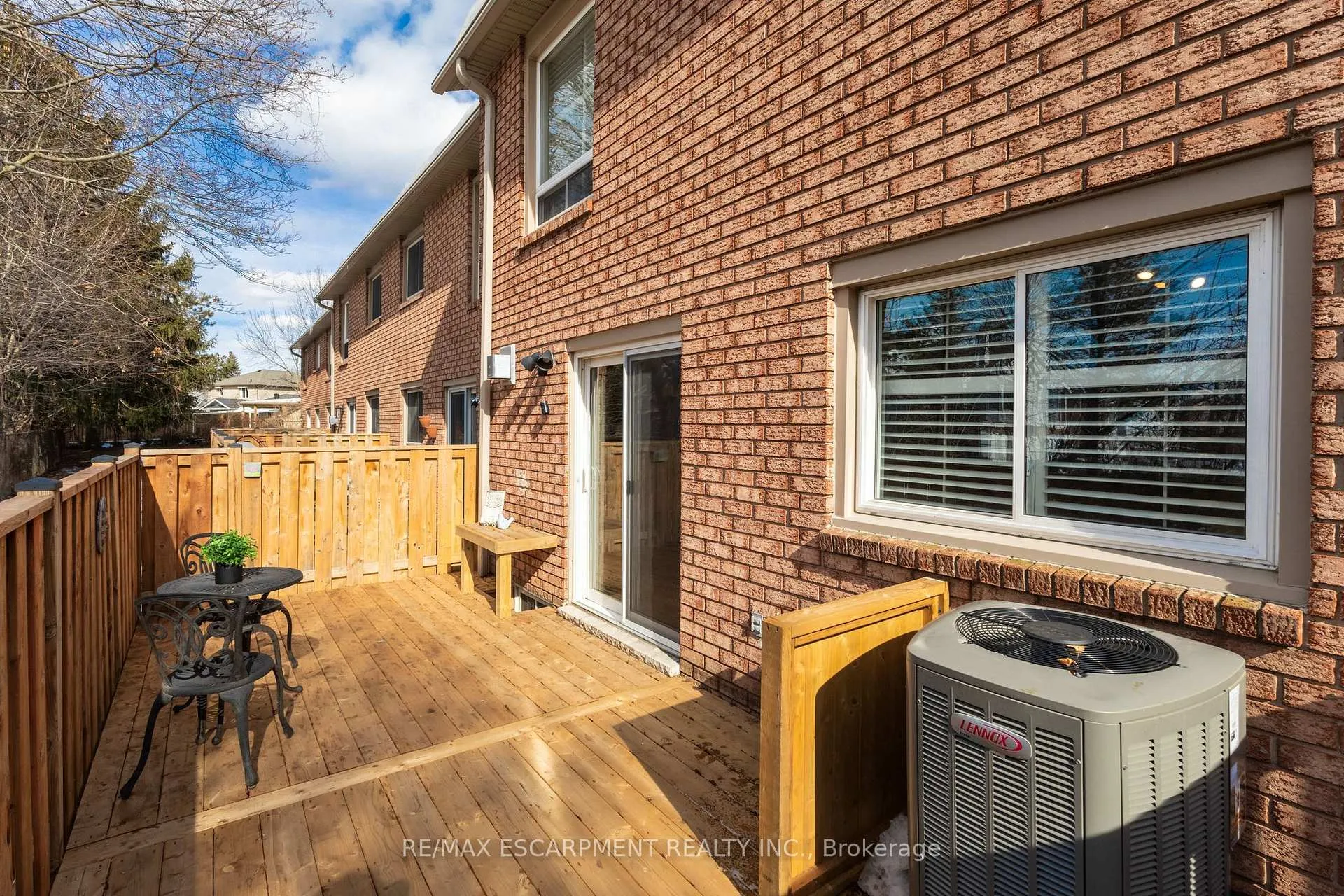 Photo 39 of Unit 19, 1205 Lamb's Court, Burlington, Brant — HOMEH