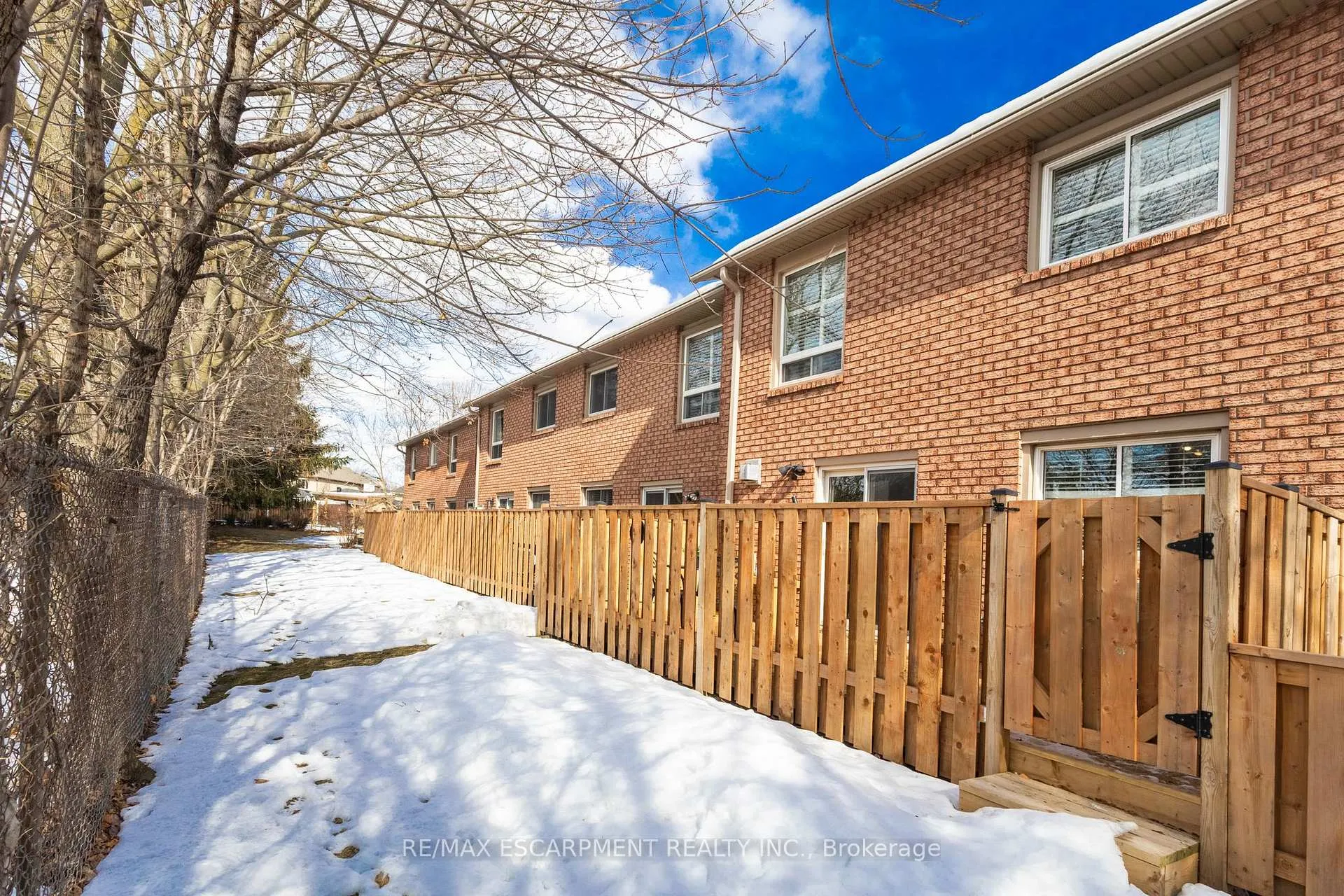 Photo 41 of Unit 19, 1205 Lamb's Court, Burlington, Brant — HOMEH