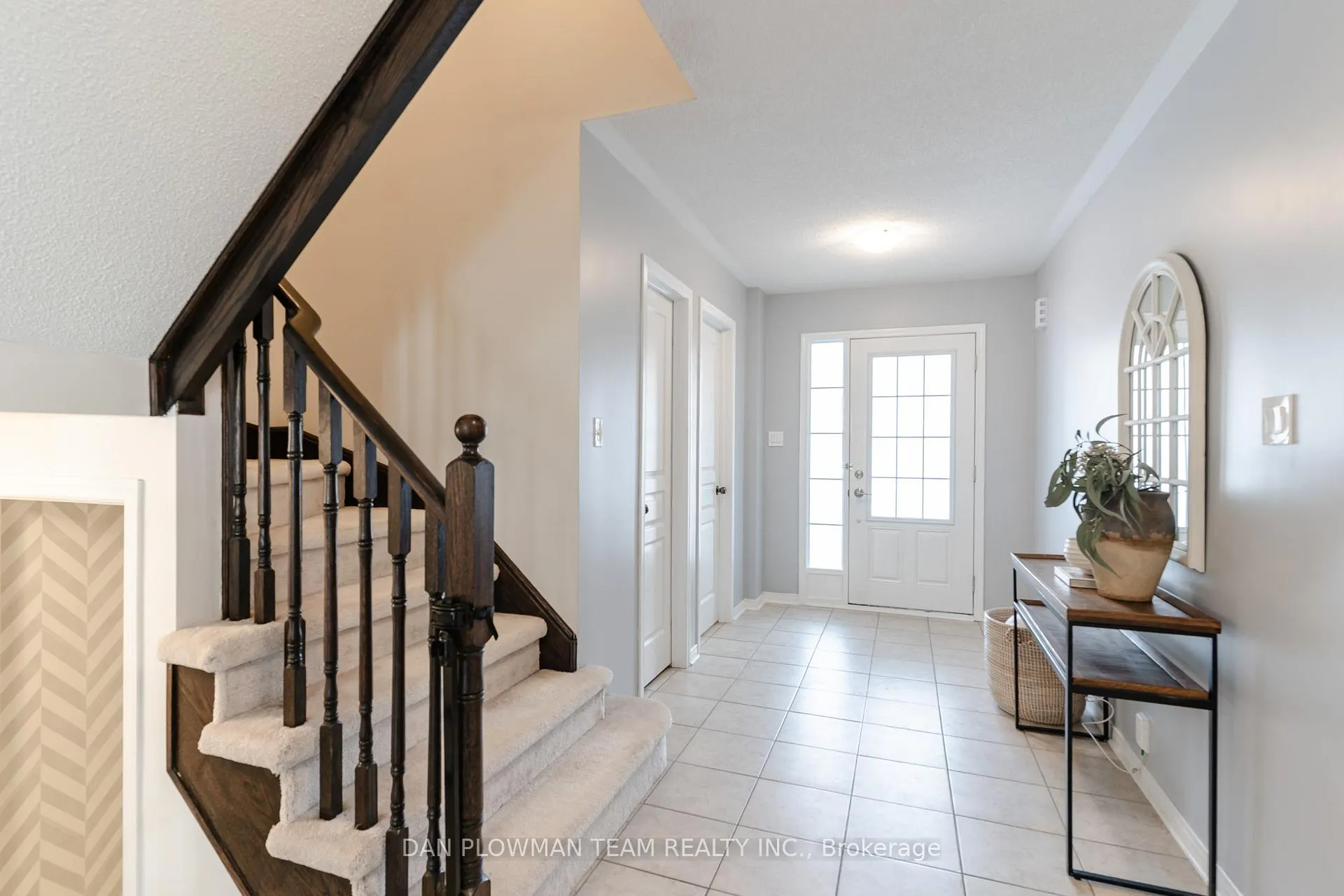 Photo 2 of 87 Sidney Rundle Avenue, Clarington, Bowmanville — HOMEH