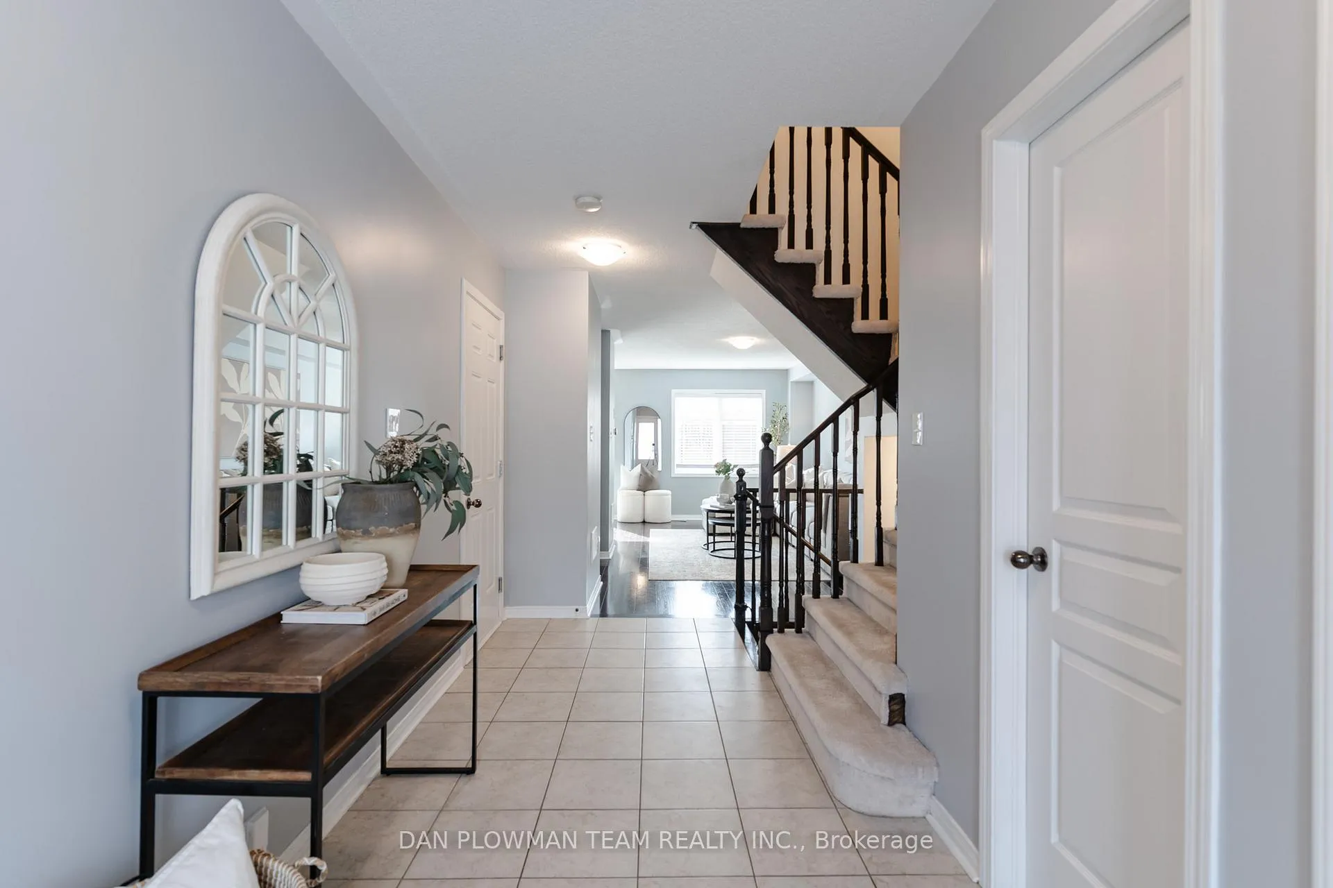 Photo 3 of 87 Sidney Rundle Avenue, Clarington, Bowmanville — HOMEH