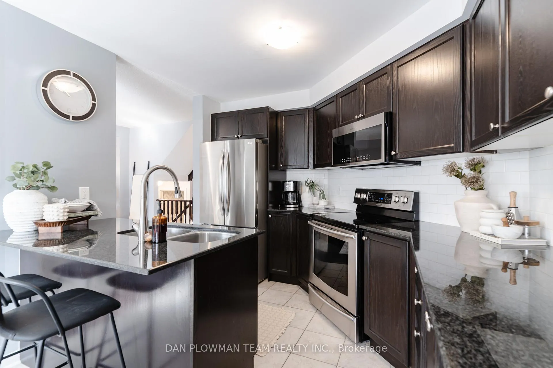 Photo 10 of 87 Sidney Rundle Avenue, Clarington, Bowmanville — HOMEH