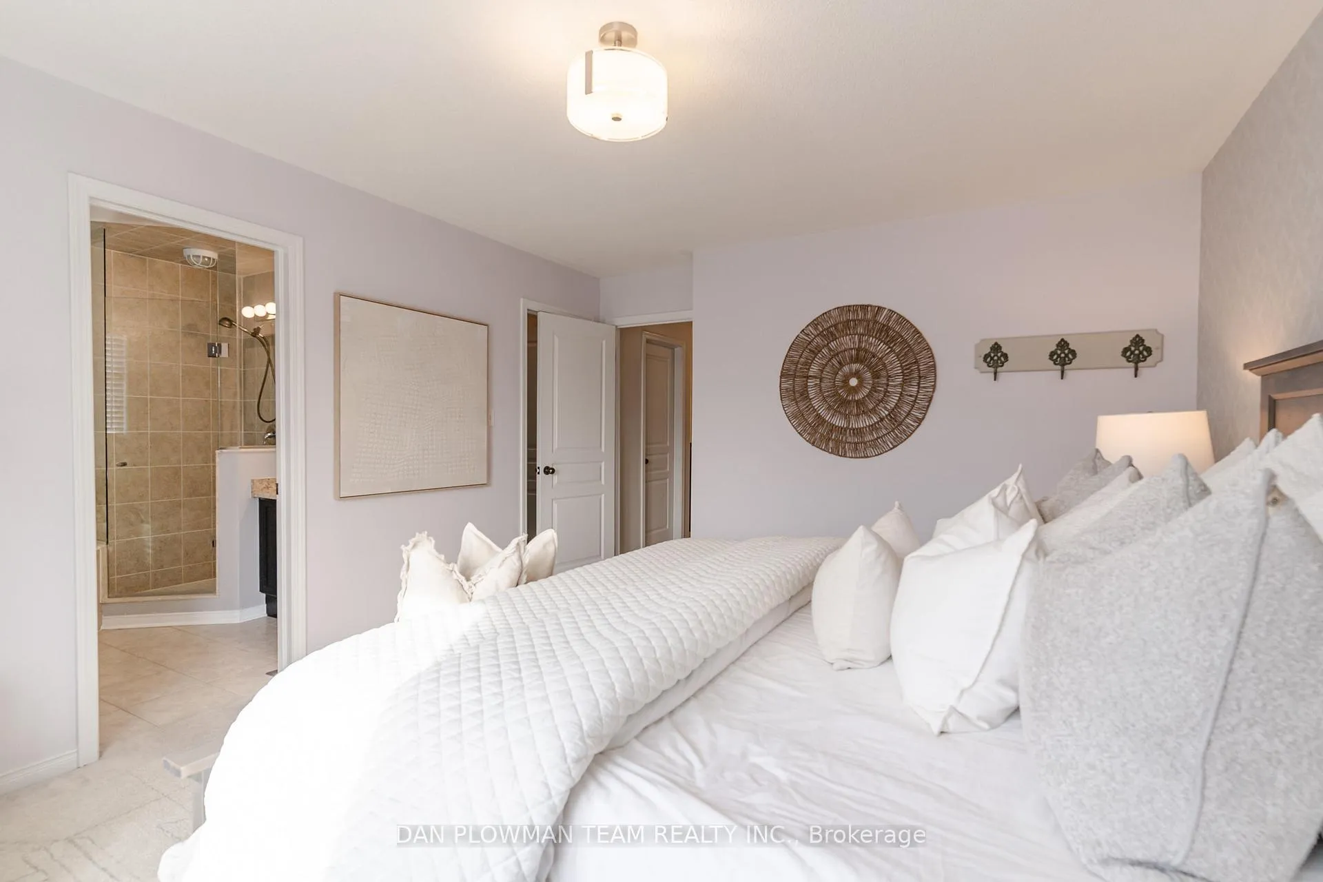 Photo 17 of 87 Sidney Rundle Avenue, Clarington, Bowmanville — HOMEH