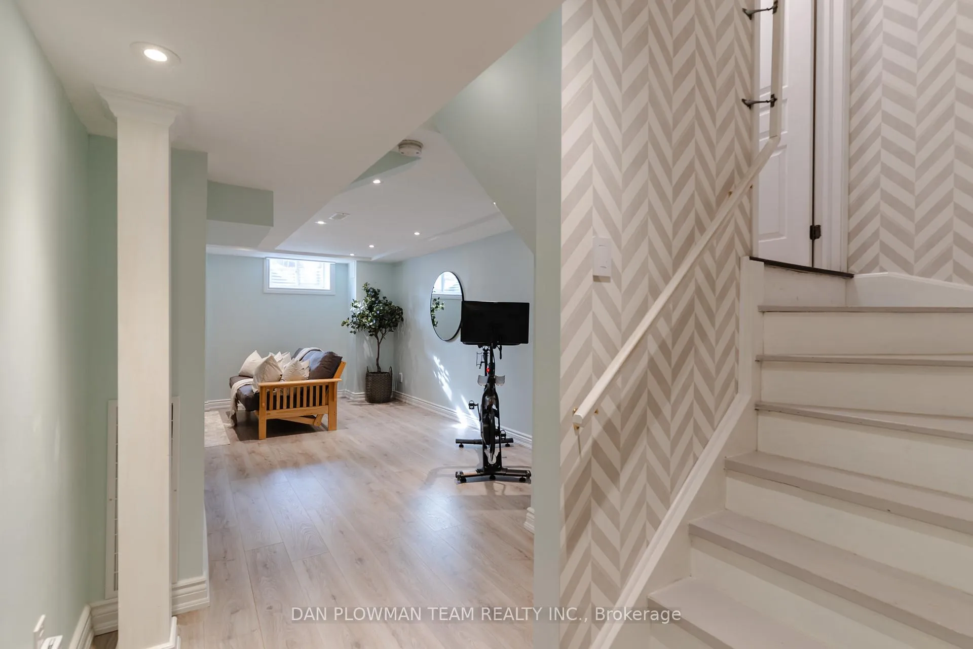 Photo 25 of 87 Sidney Rundle Avenue, Clarington, Bowmanville — HOMEH