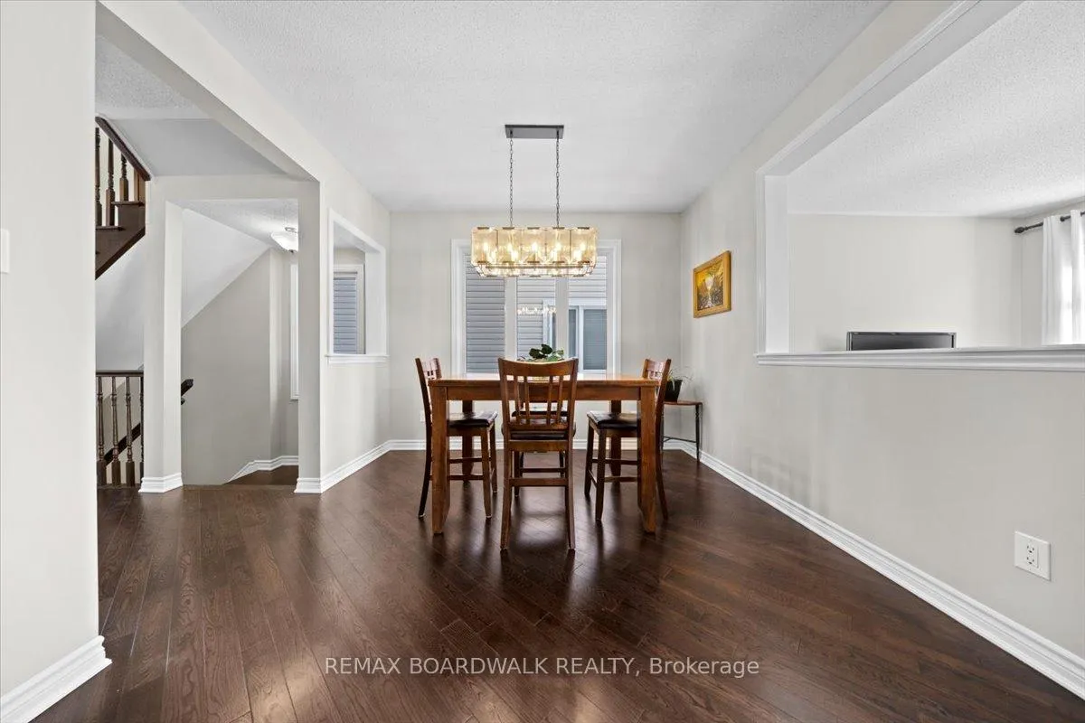 Photo 8 of 130 Pinelock Street, Ottawa, Kanata - Emerald Meadows/Trailwest — HOMEH