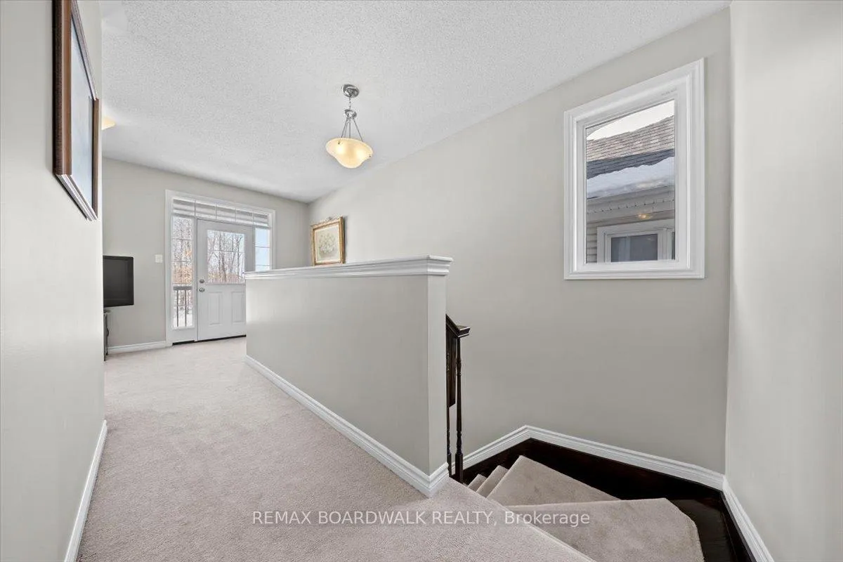 Photo 24 of 130 Pinelock Street, Ottawa, Kanata - Emerald Meadows/Trailwest — HOMEH