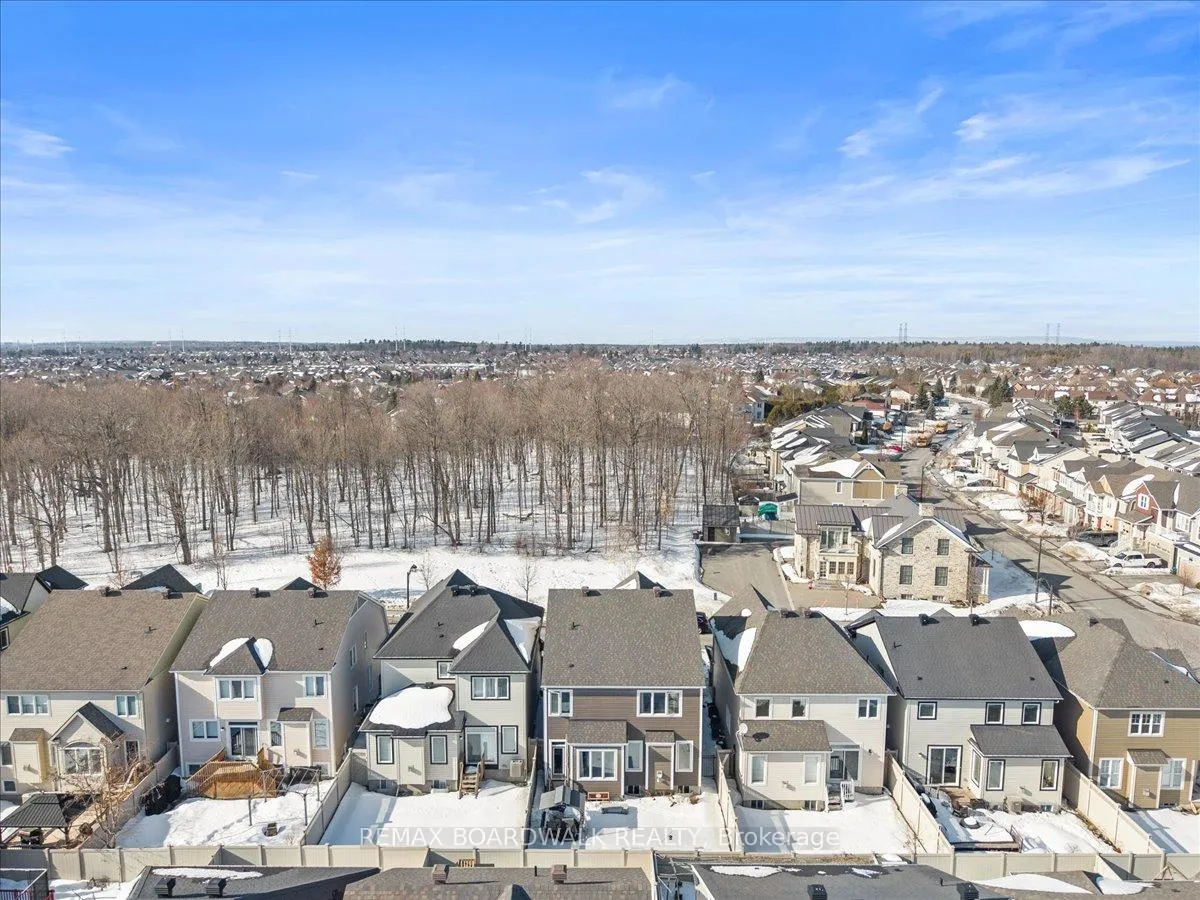 Photo 39 of 130 Pinelock Street, Ottawa, Kanata - Emerald Meadows/Trailwest — HOMEH