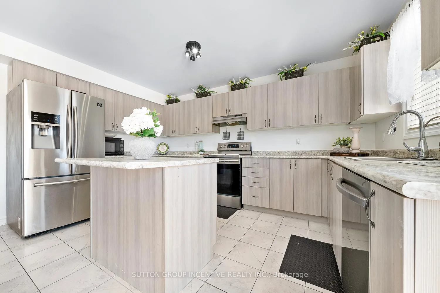 Photo 13 of 319 Moody Street, Southgate — HOMEH