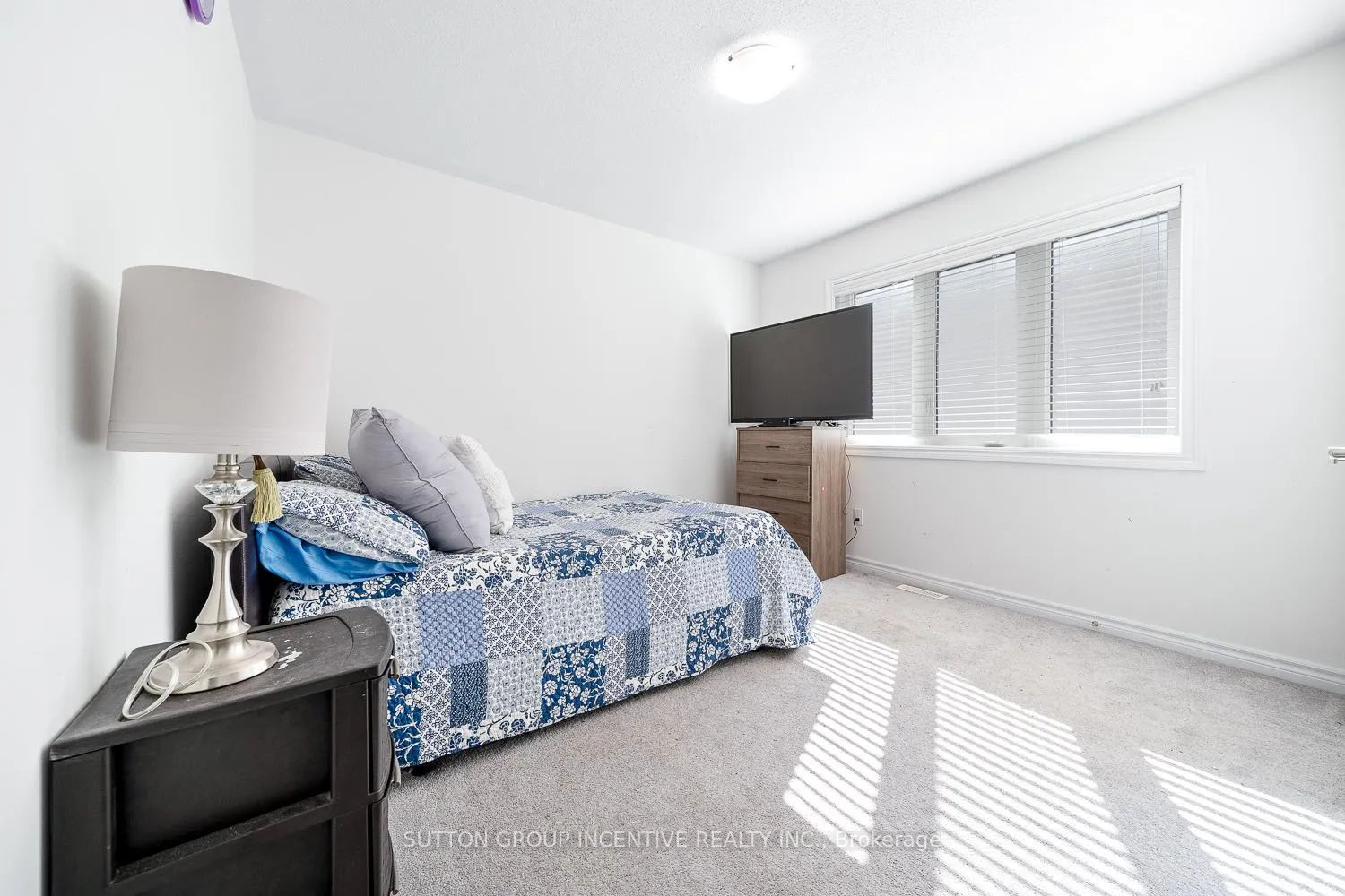 Photo 23 of 319 Moody Street, Southgate — HOMEH