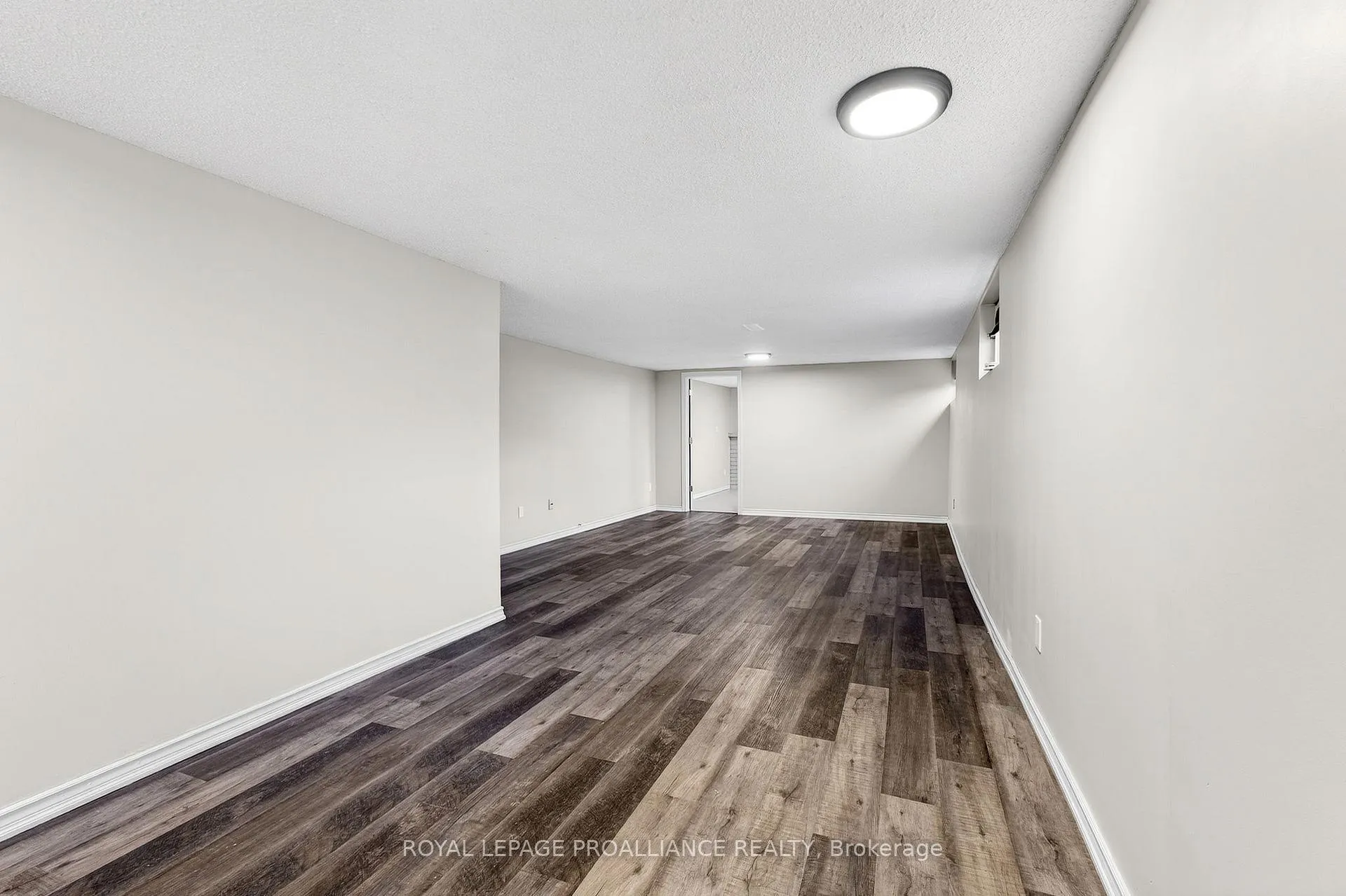 Photo 22 of 107 Fenwood Crescent, Belleville, Belleville Ward — HOMEH