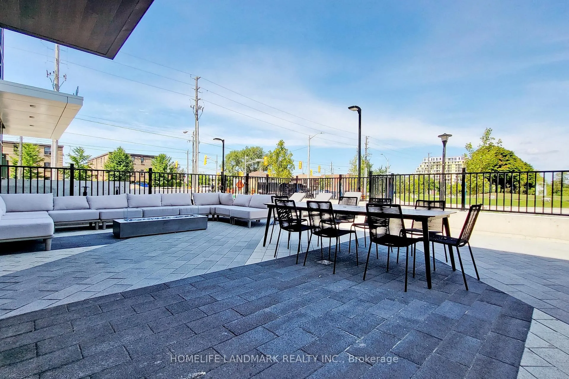 Photo 35 of Unit 207, 50 George Butchart Drive, Toronto, Bedford Park-Nortown — HOMEH