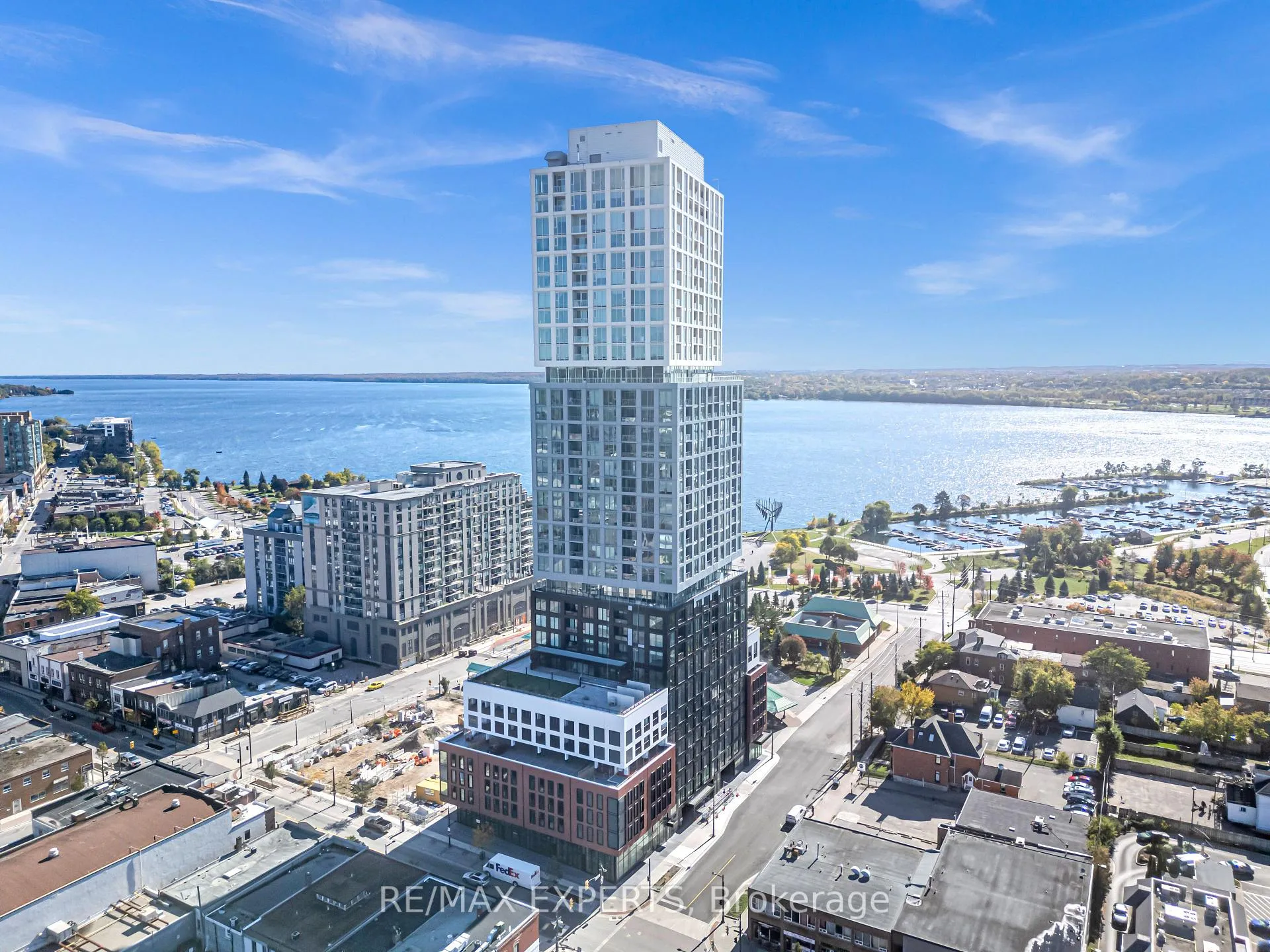 Front of Unit 2102, 39 Mary Street W