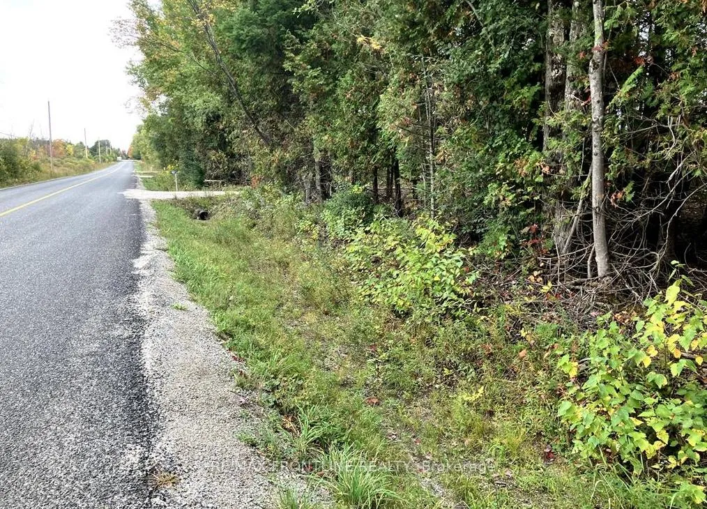 Photo 2 of 987 Bathurst 7th Concession, Tay Valley, Bathurst/Burgess & Sherbrooke (Bathurst) Twp — HOMEH
