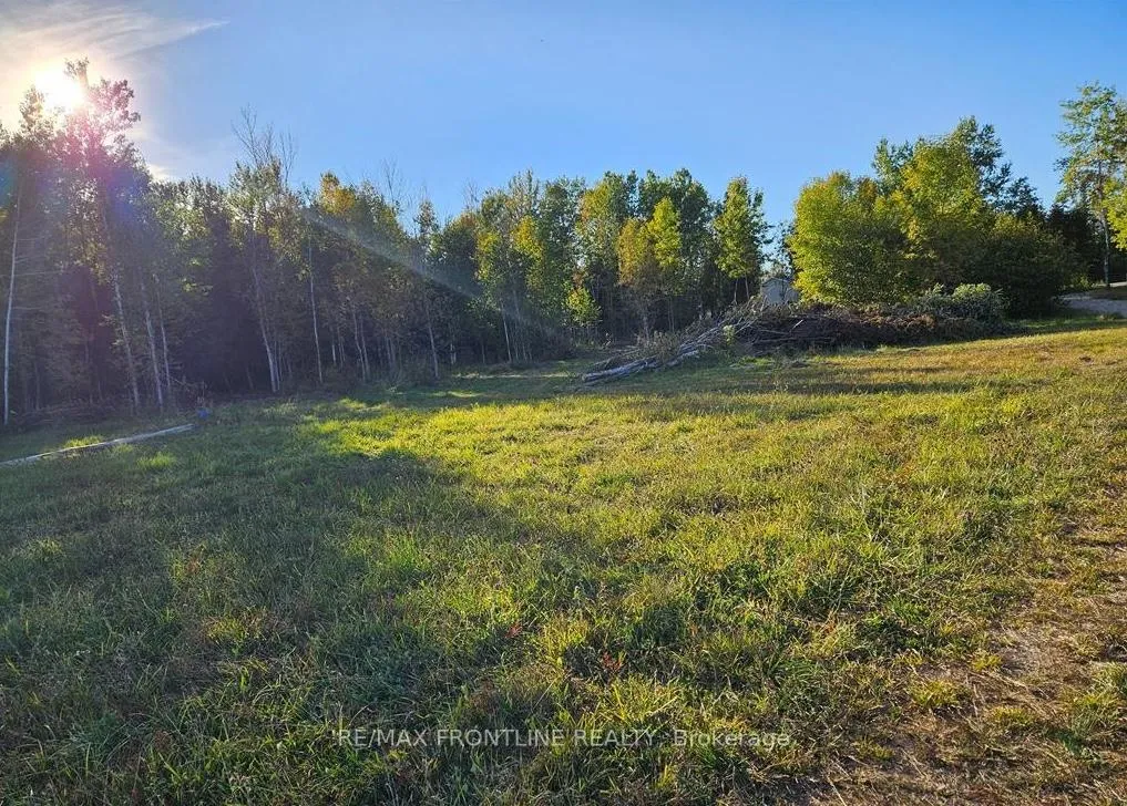 Photo 8 of 987 Bathurst 7th Concession, Tay Valley, Bathurst/Burgess & Sherbrooke (Bathurst) Twp — HOMEH