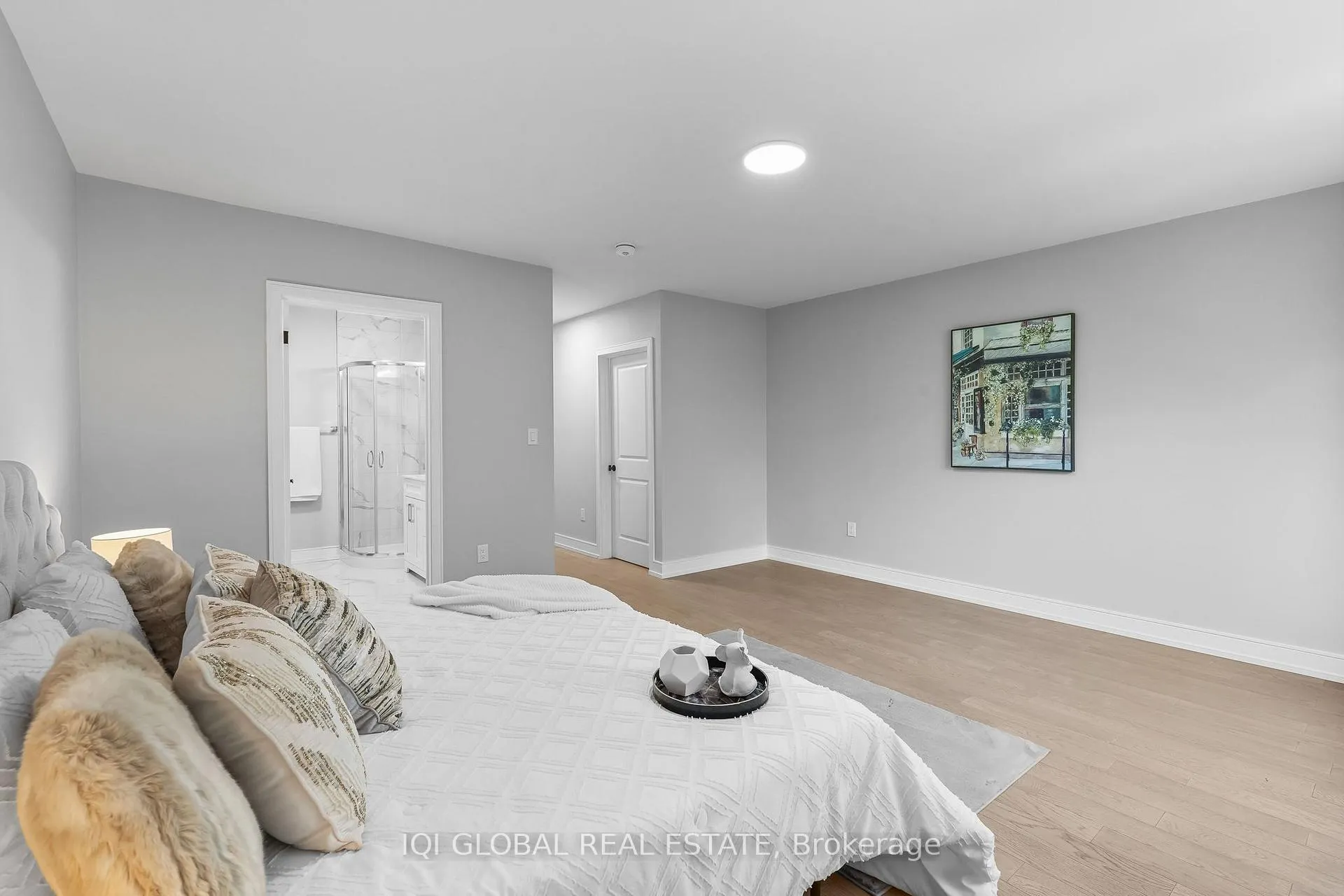 Photo 22 of 308 Anderson Avenue, Oshawa, McLaughlin — HOMEH