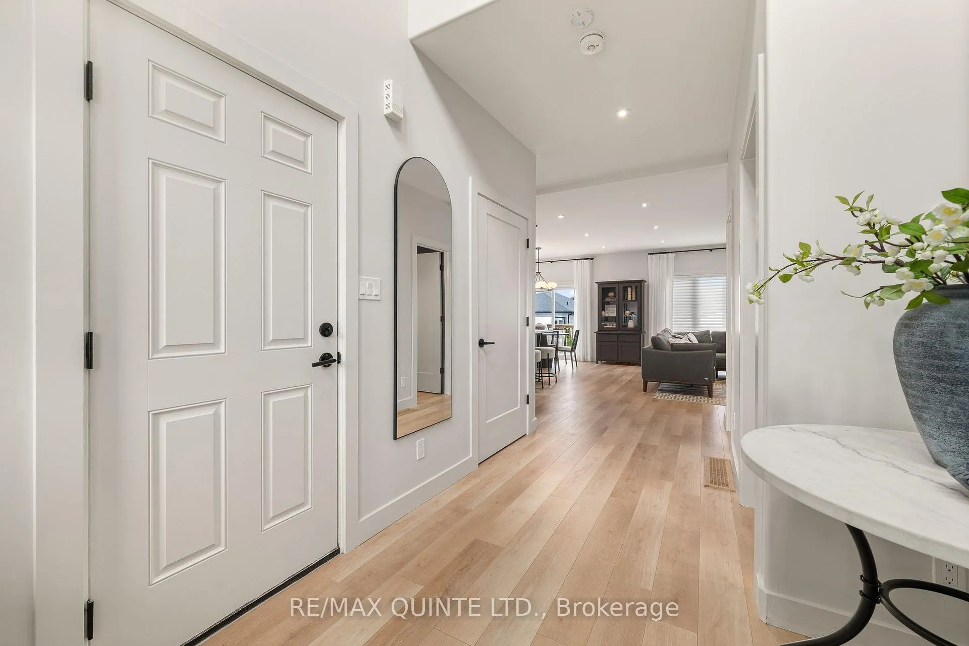 Photo 7 of 14 Cypress Drive, Belleville, Thurlow Ward — HOMEH
