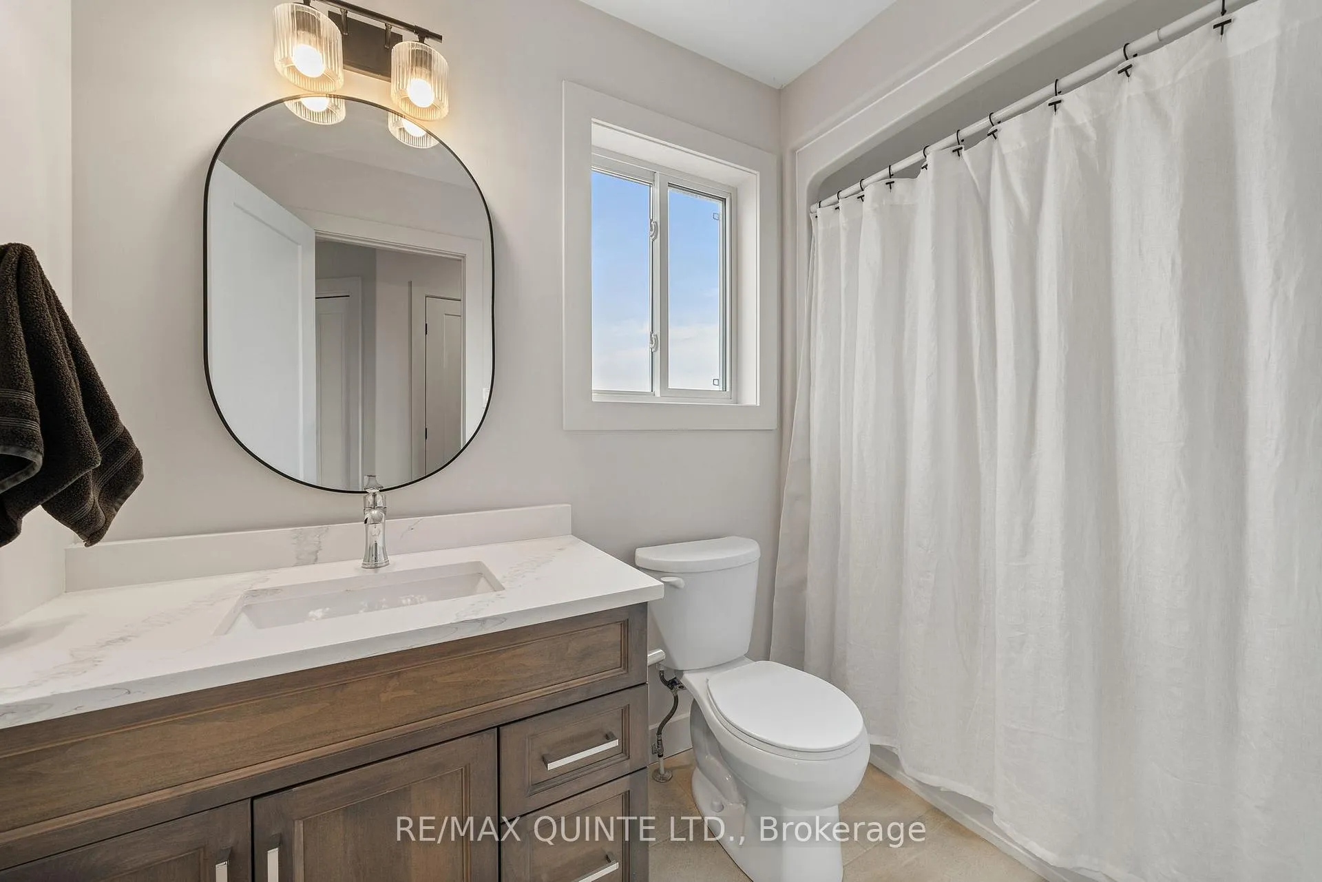 Photo 22 of 14 Cypress Drive, Belleville, Thurlow Ward — HOMEH