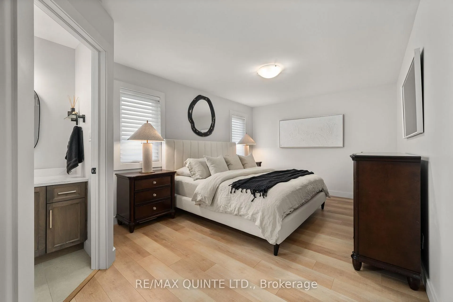 Photo 23 of 14 Cypress Drive, Belleville, Thurlow Ward — HOMEH