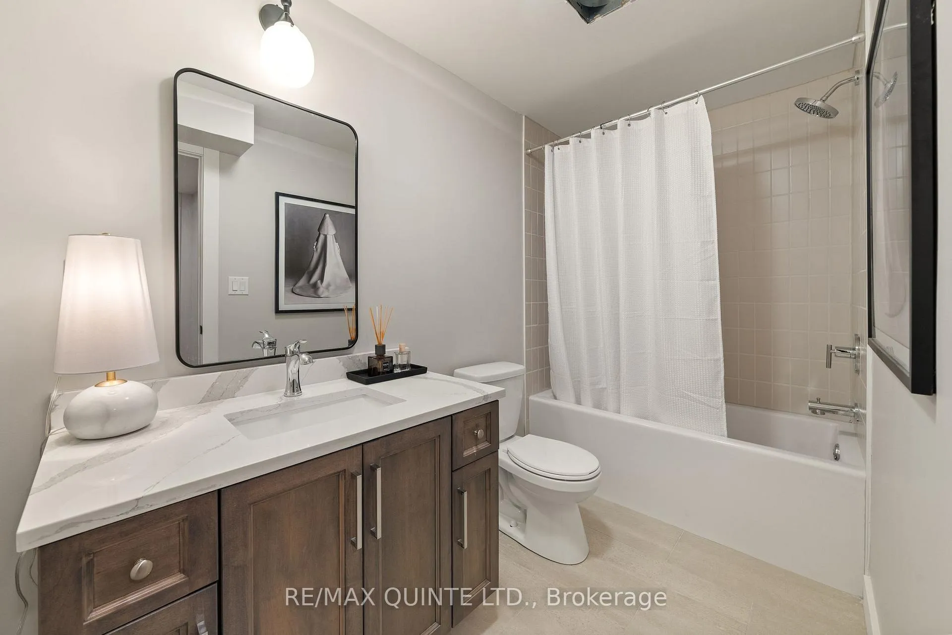 Photo 28 of 14 Cypress Drive, Belleville, Thurlow Ward — HOMEH