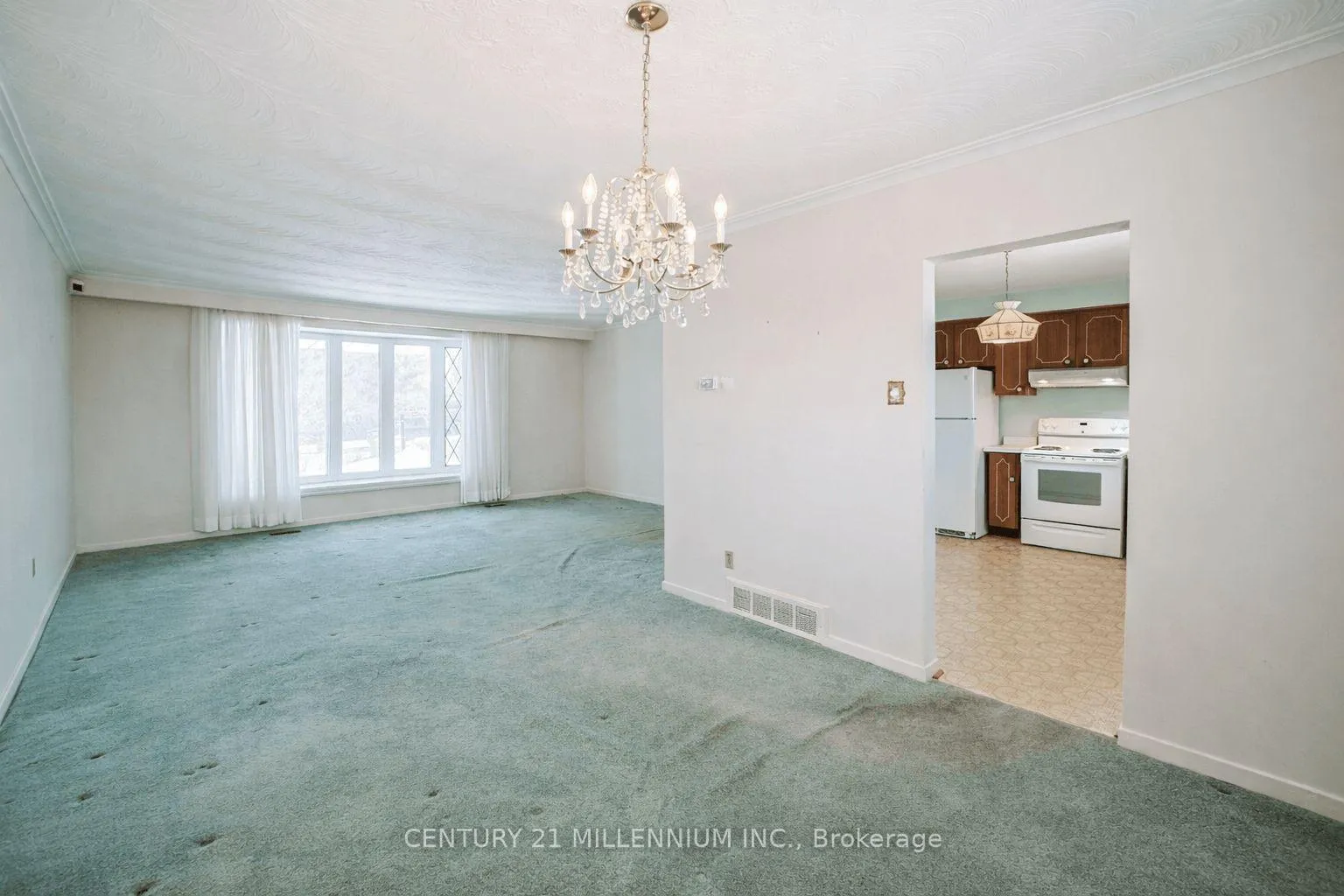 Photo 2 of 94 Norfield Crescent, Etobicoke, Elms-Old Rexdale — HOMEH