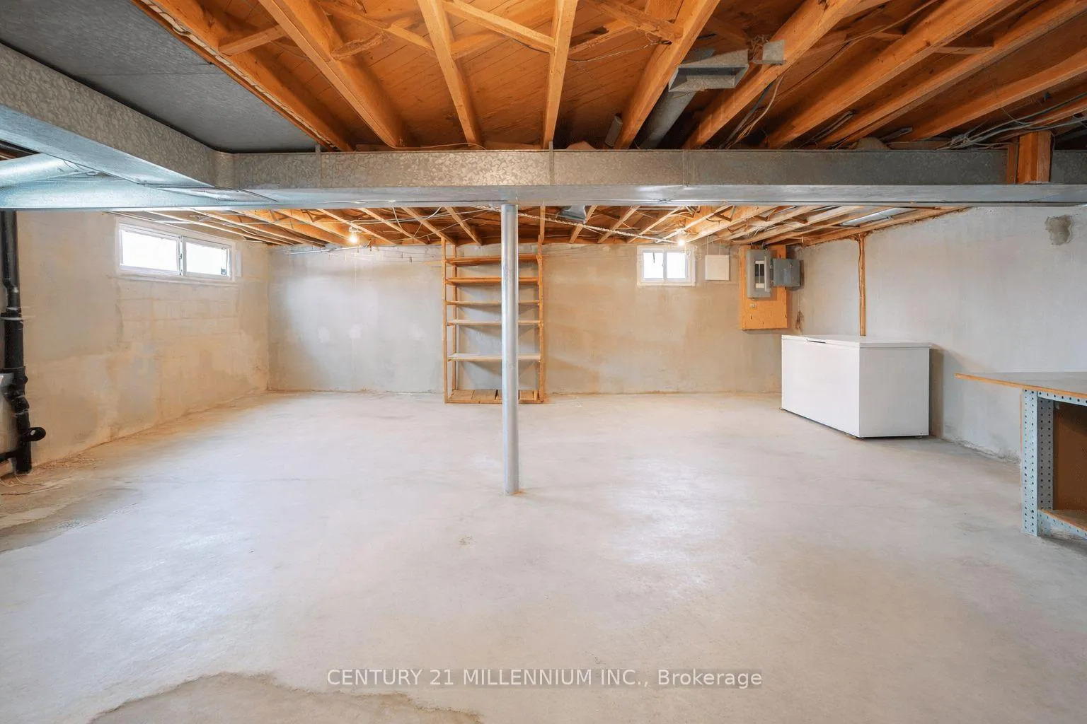 Photo 23 of 94 Norfield Crescent, Etobicoke, Elms-Old Rexdale — HOMEH