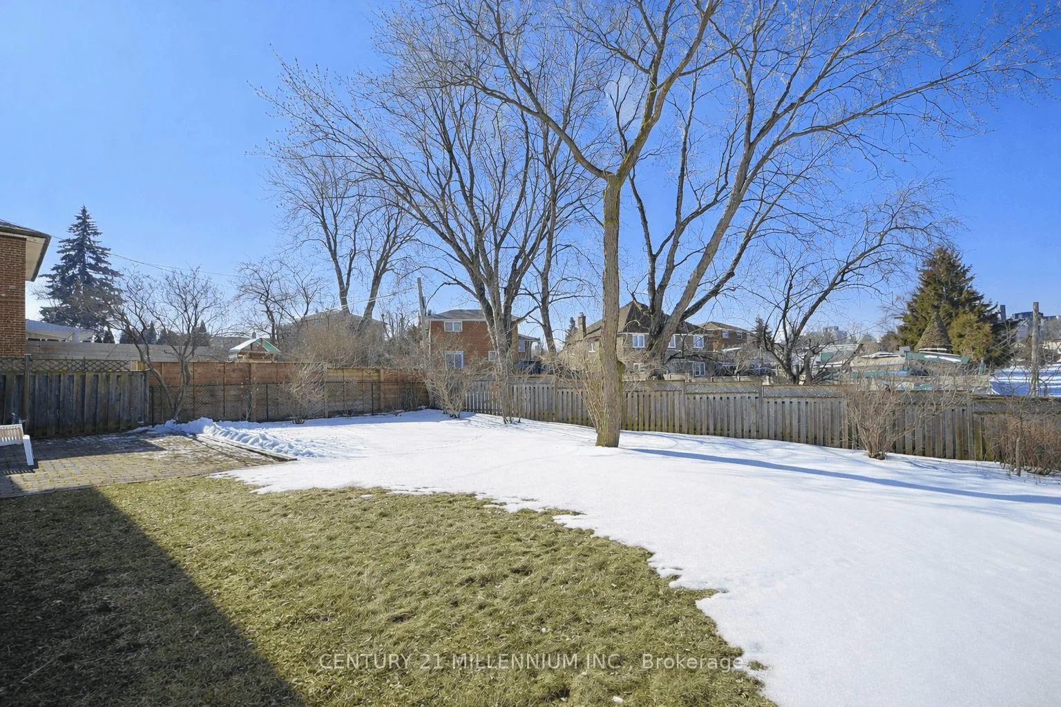 Photo 26 of 94 Norfield Crescent, Etobicoke, Elms-Old Rexdale — HOMEH
