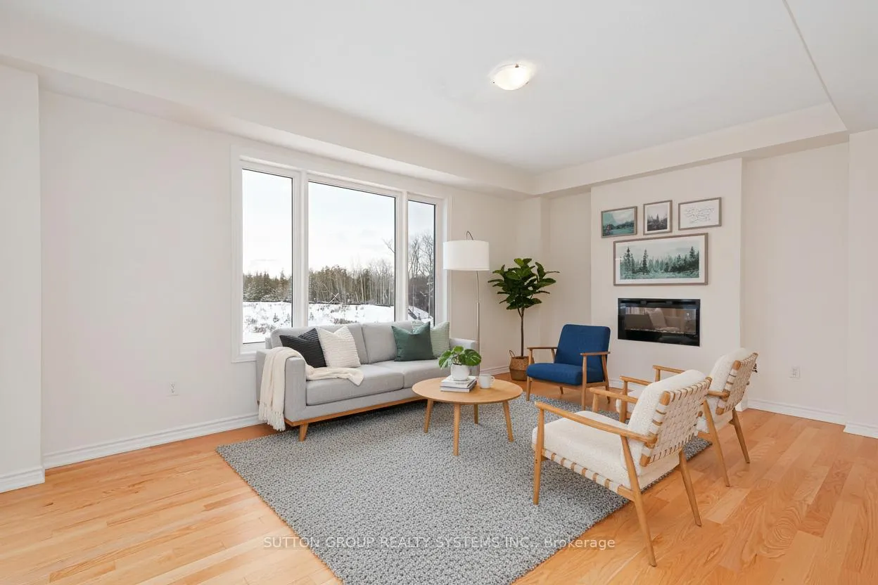 Photo 13 of 184 Roseanne Circle, Wasaga Beach — HOMEH