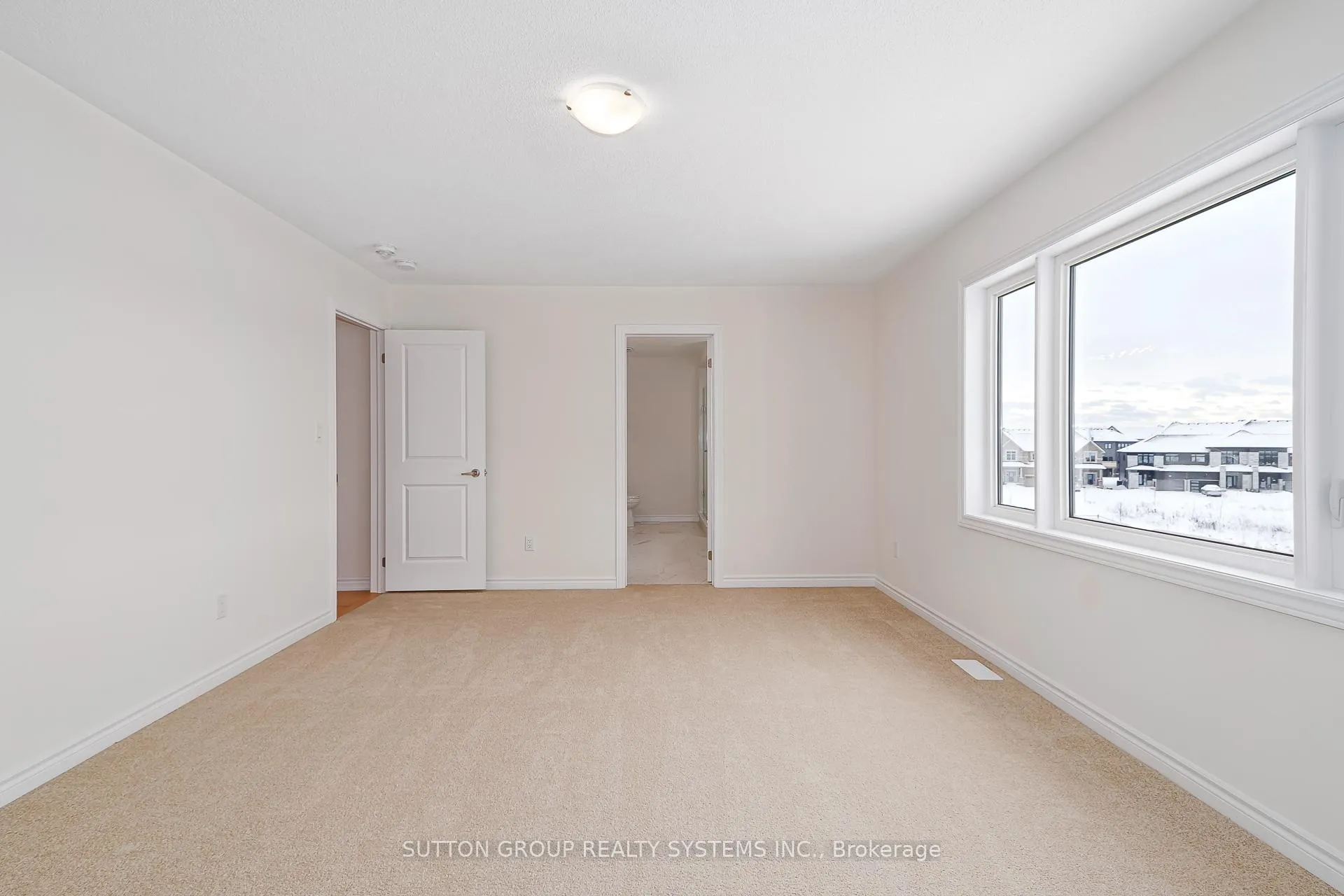 Photo 20 of 184 Roseanne Circle, Wasaga Beach — HOMEH