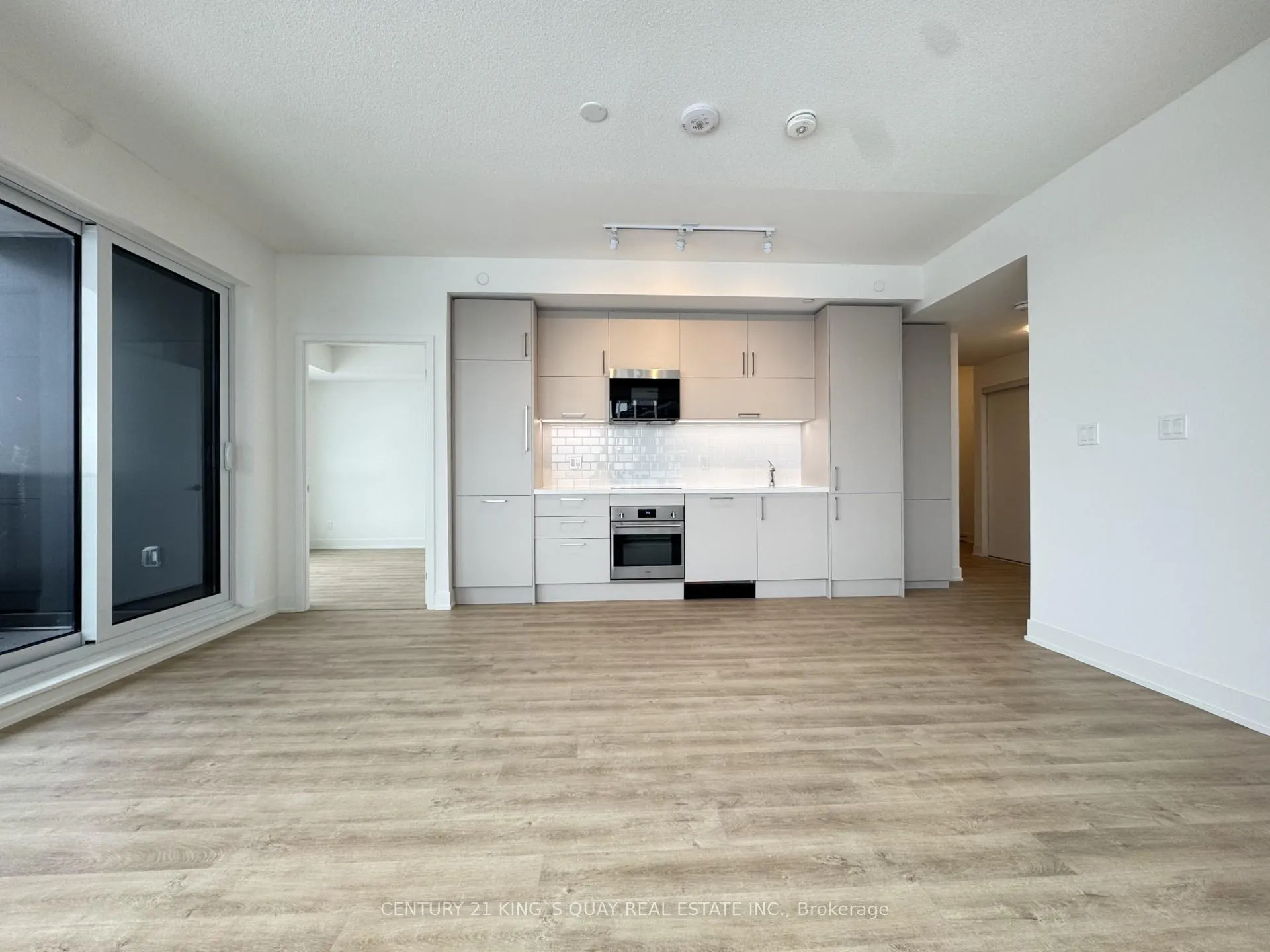 Photo 8 of Unit 2404, 38 Andre De Grasse Street, Markham, Unionville — HOMEH