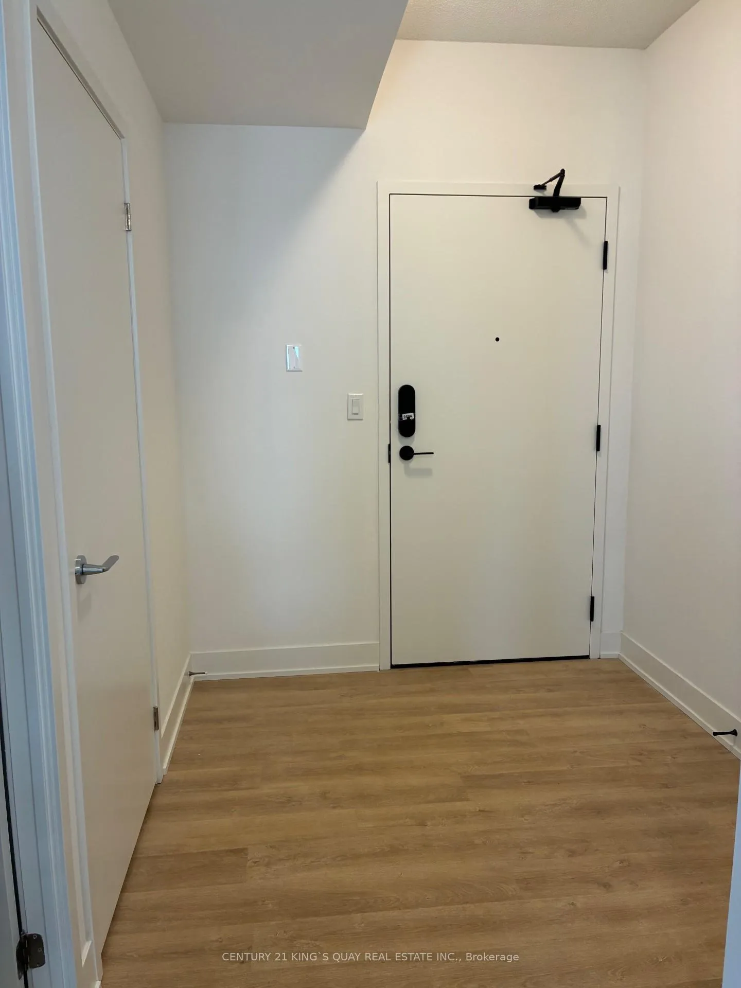 Photo 9 of Unit 2404, 38 Andre De Grasse Street, Markham, Unionville — HOMEH