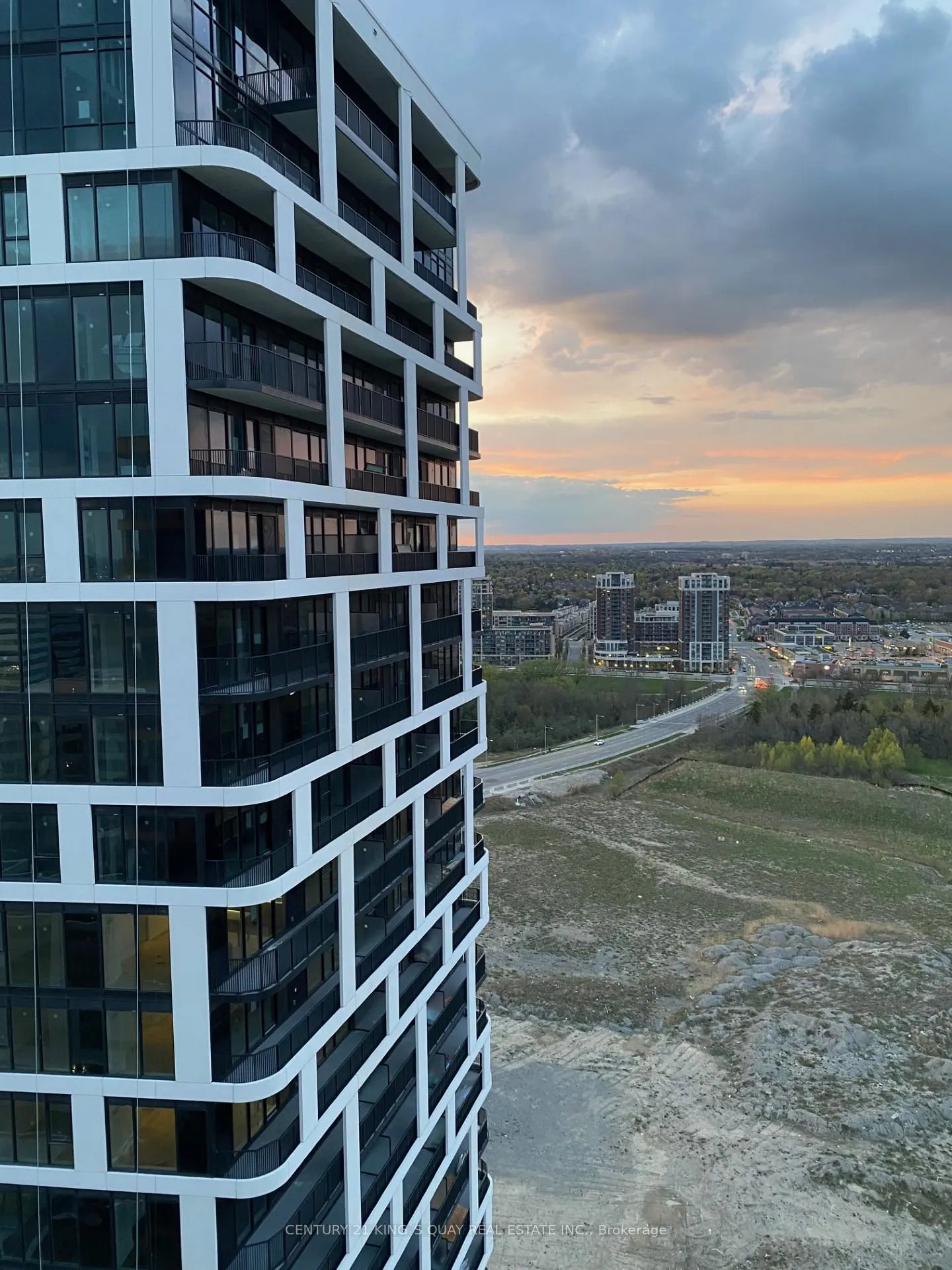 Photo 21 of Unit 2404, 38 Andre De Grasse Street, Markham, Unionville — HOMEH