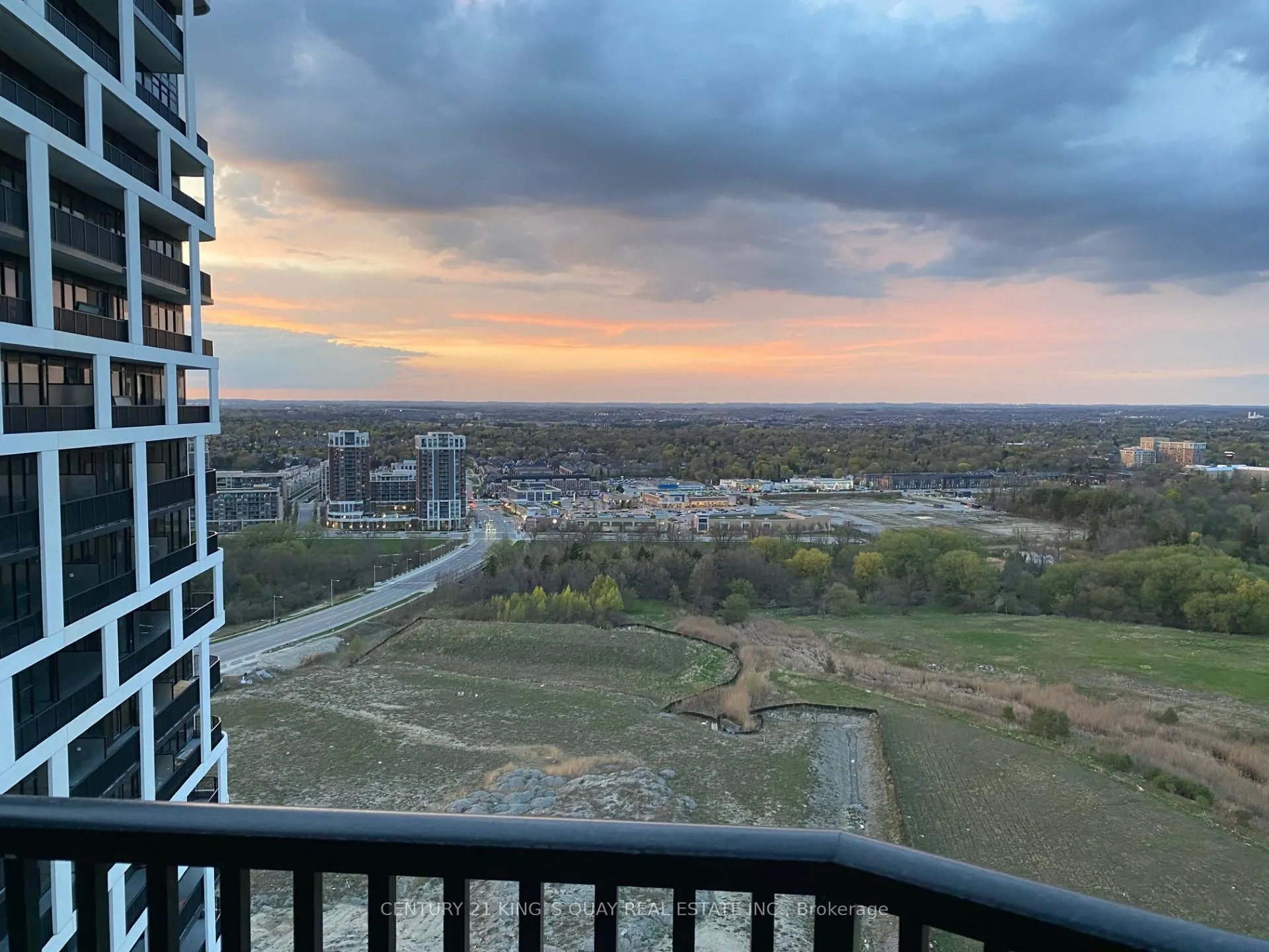 Photo 24 of Unit 2404, 38 Andre De Grasse Street, Markham, Unionville — HOMEH