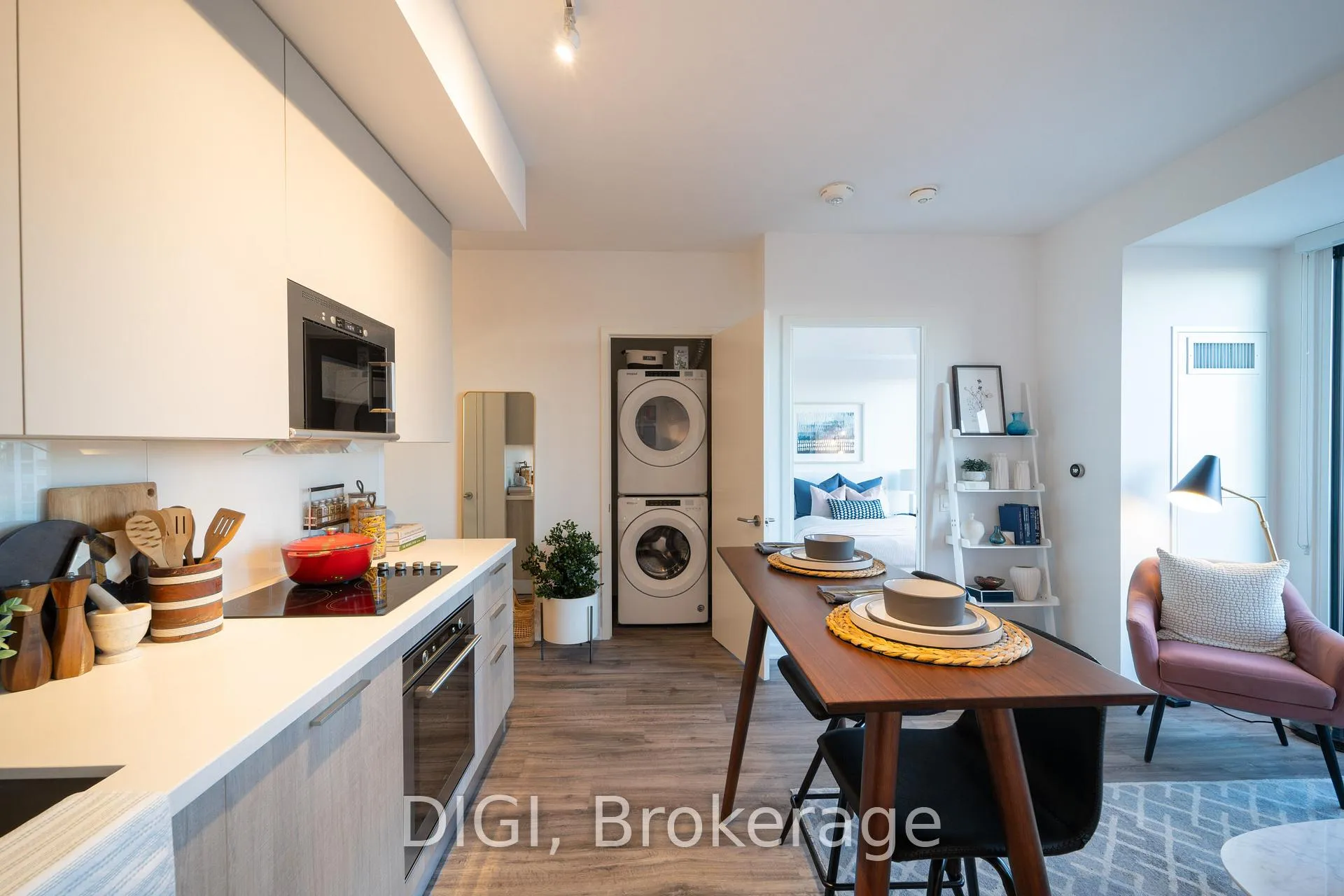 Photo 2 of Unit 4010, 25 Selby Street, Toronto, North St. James Town — HOMEH