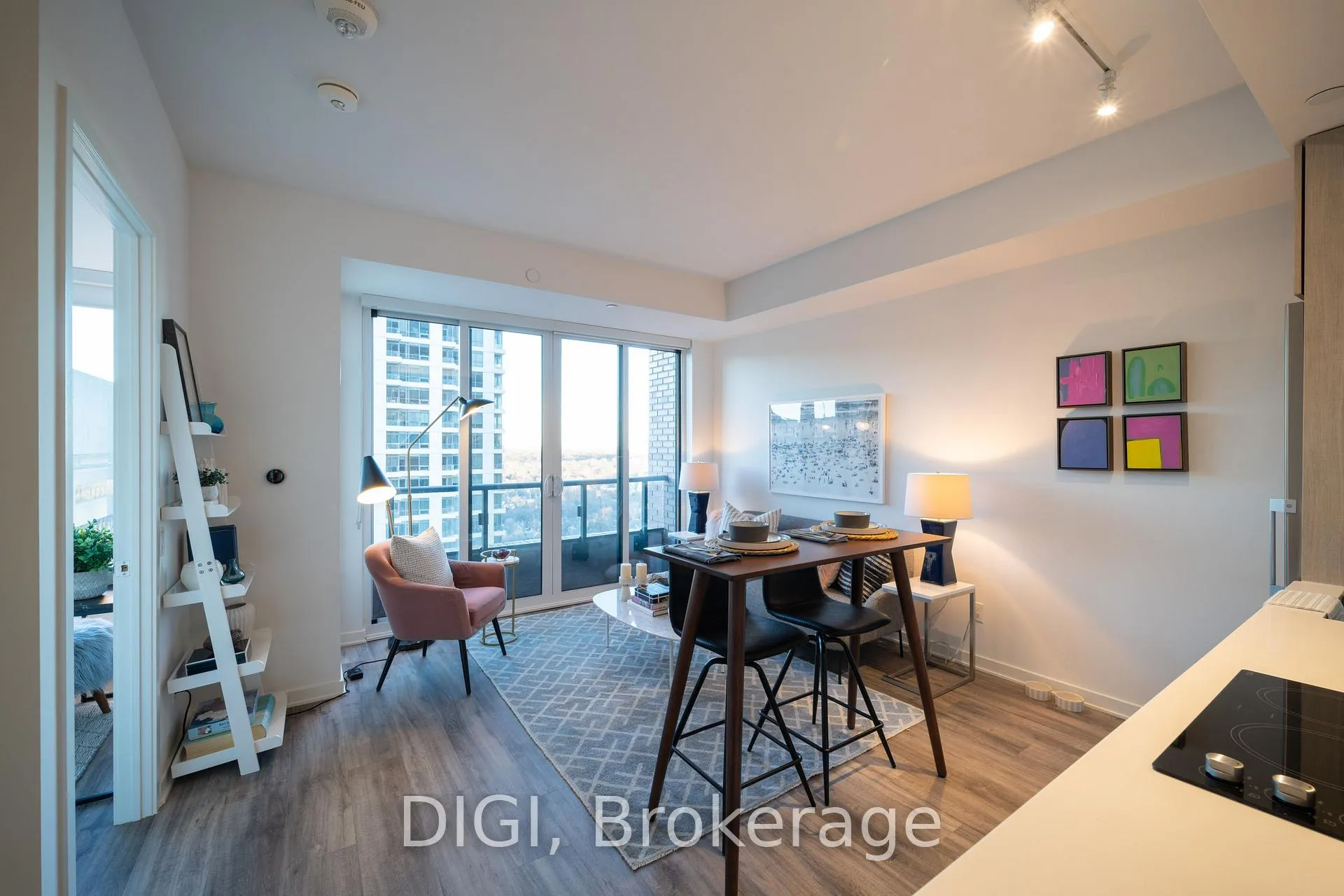 Photo 3 of Unit 4010, 25 Selby Street, Toronto, North St. James Town — HOMEH