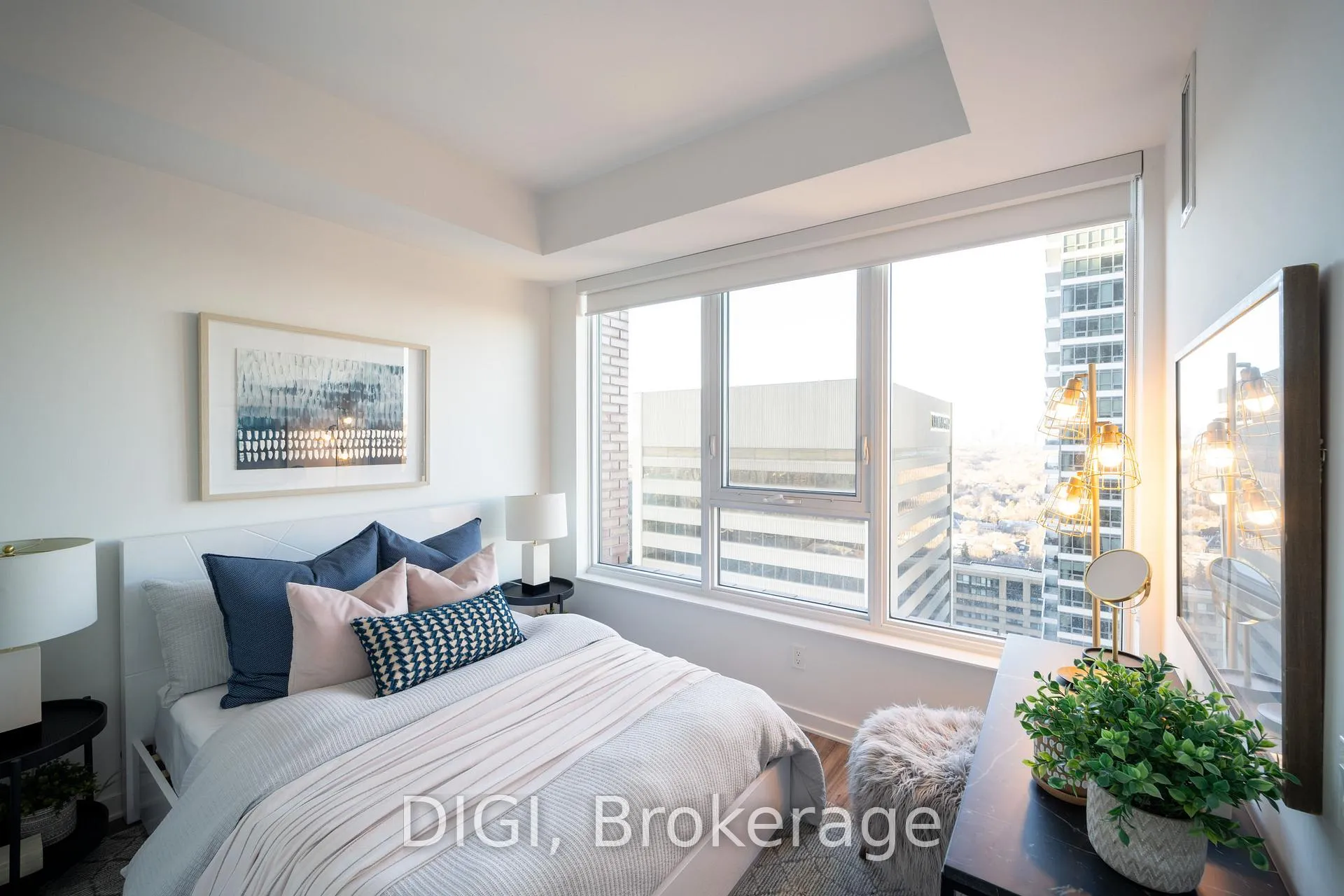 Photo 4 of Unit 4010, 25 Selby Street, Toronto, North St. James Town — HOMEH