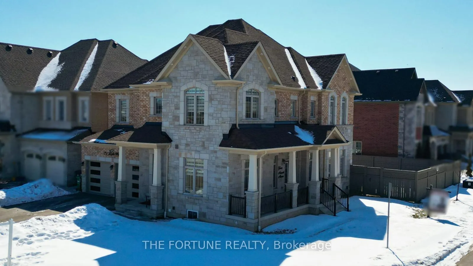 Photo 1 of 21 Lyle Way N, Brampton, Northwest Brampton — HOMEH