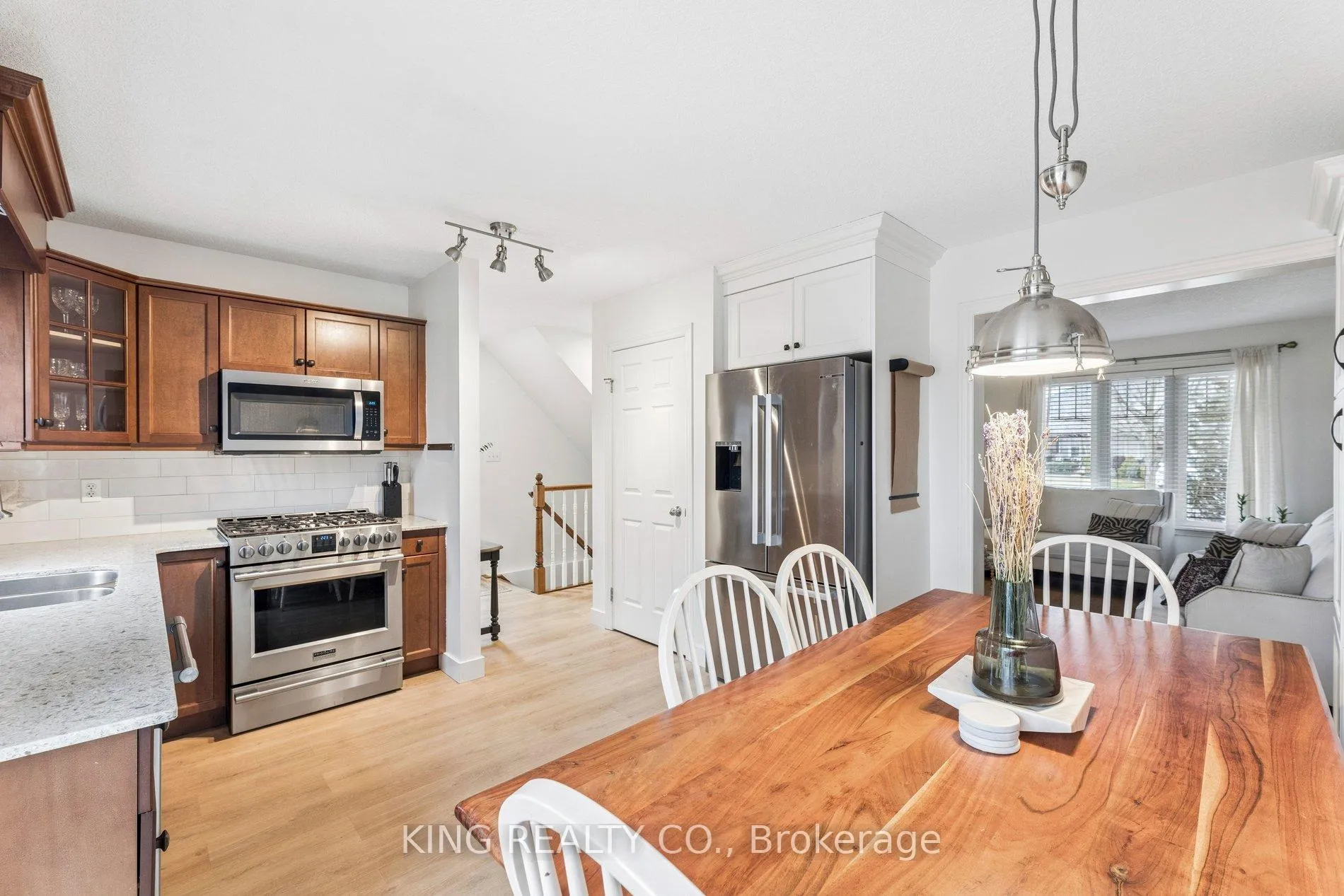 Photo 16 of 24 Coleman Court, St. Thomas — HOMEH