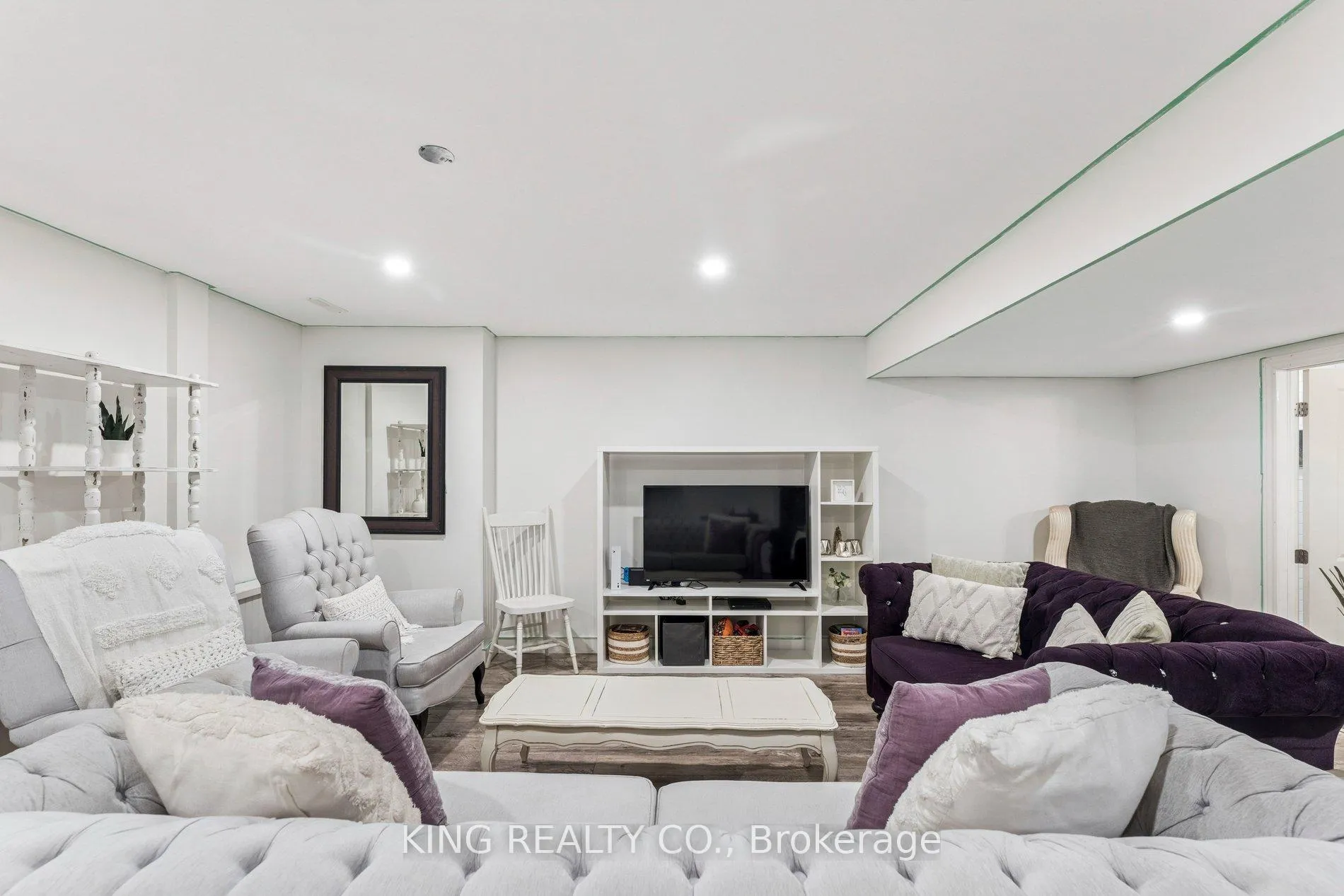 Photo 34 of 24 Coleman Court, St. Thomas — HOMEH