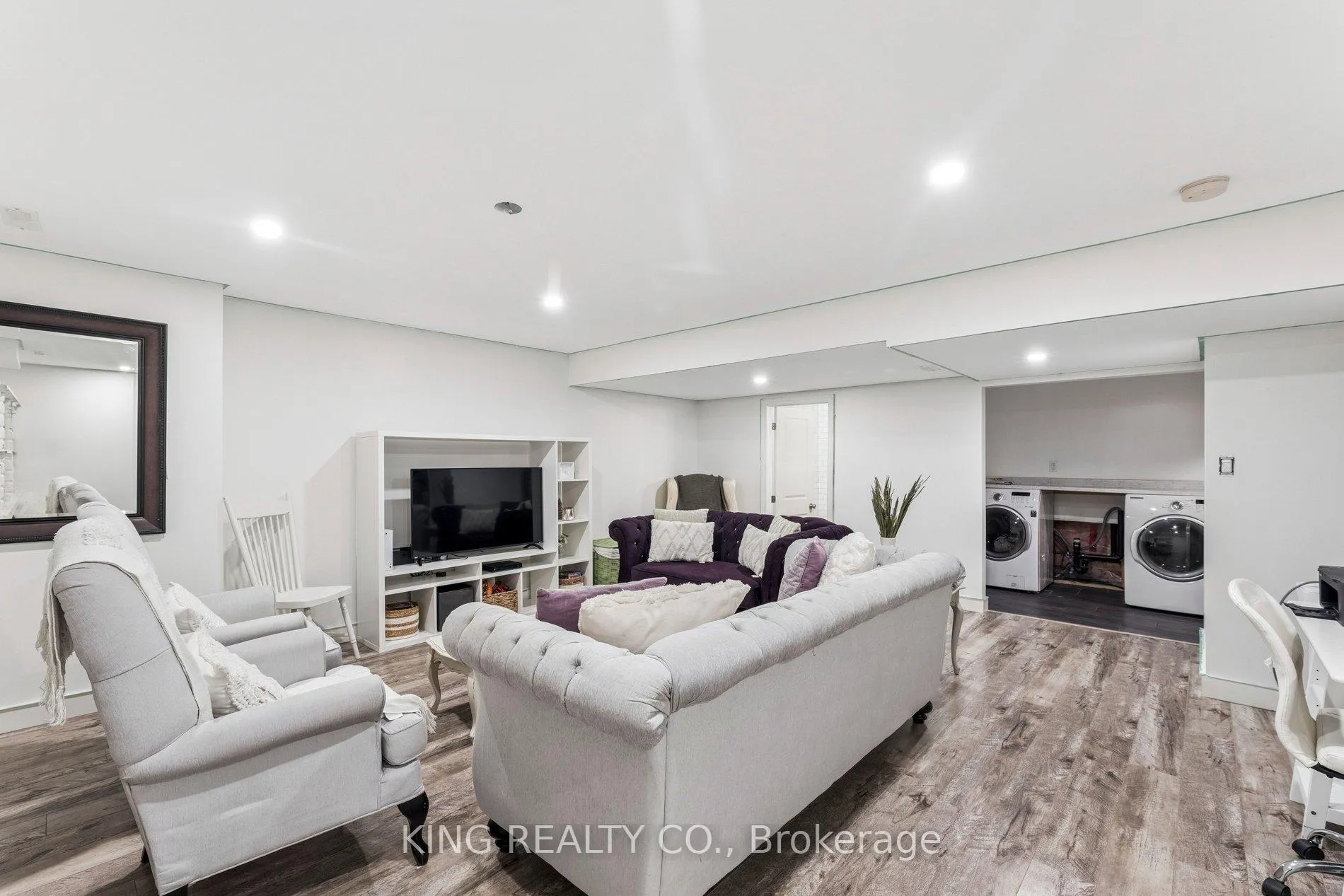 Photo 36 of 24 Coleman Court, St. Thomas — HOMEH