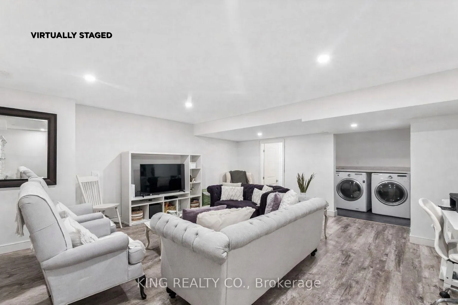 Photo 37 of 24 Coleman Court, St. Thomas — HOMEH