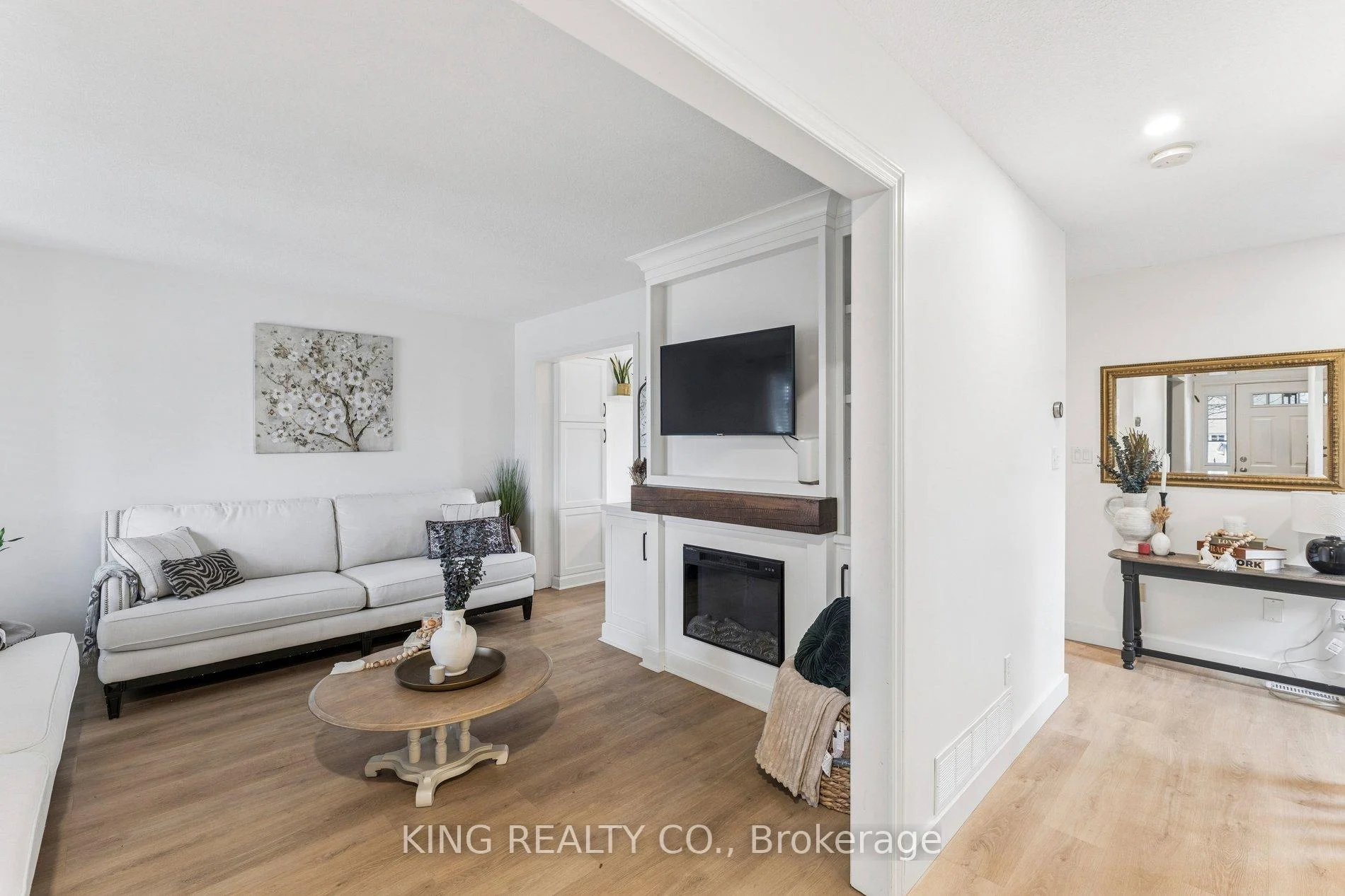Photo 51 of 24 Coleman Court, St. Thomas — HOMEH